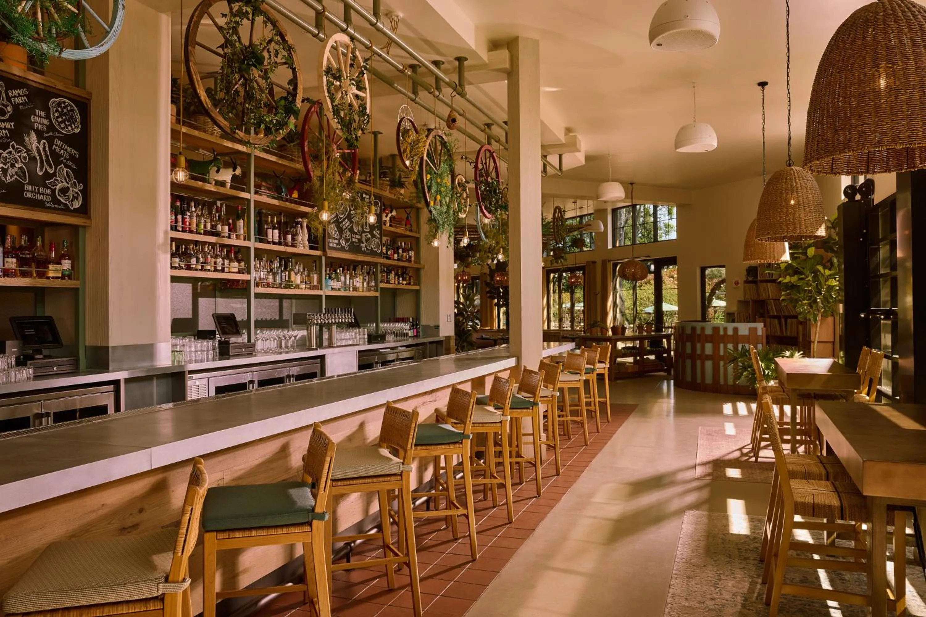 Restaurant/places to eat in Treehouse Hotel Silicon Valley