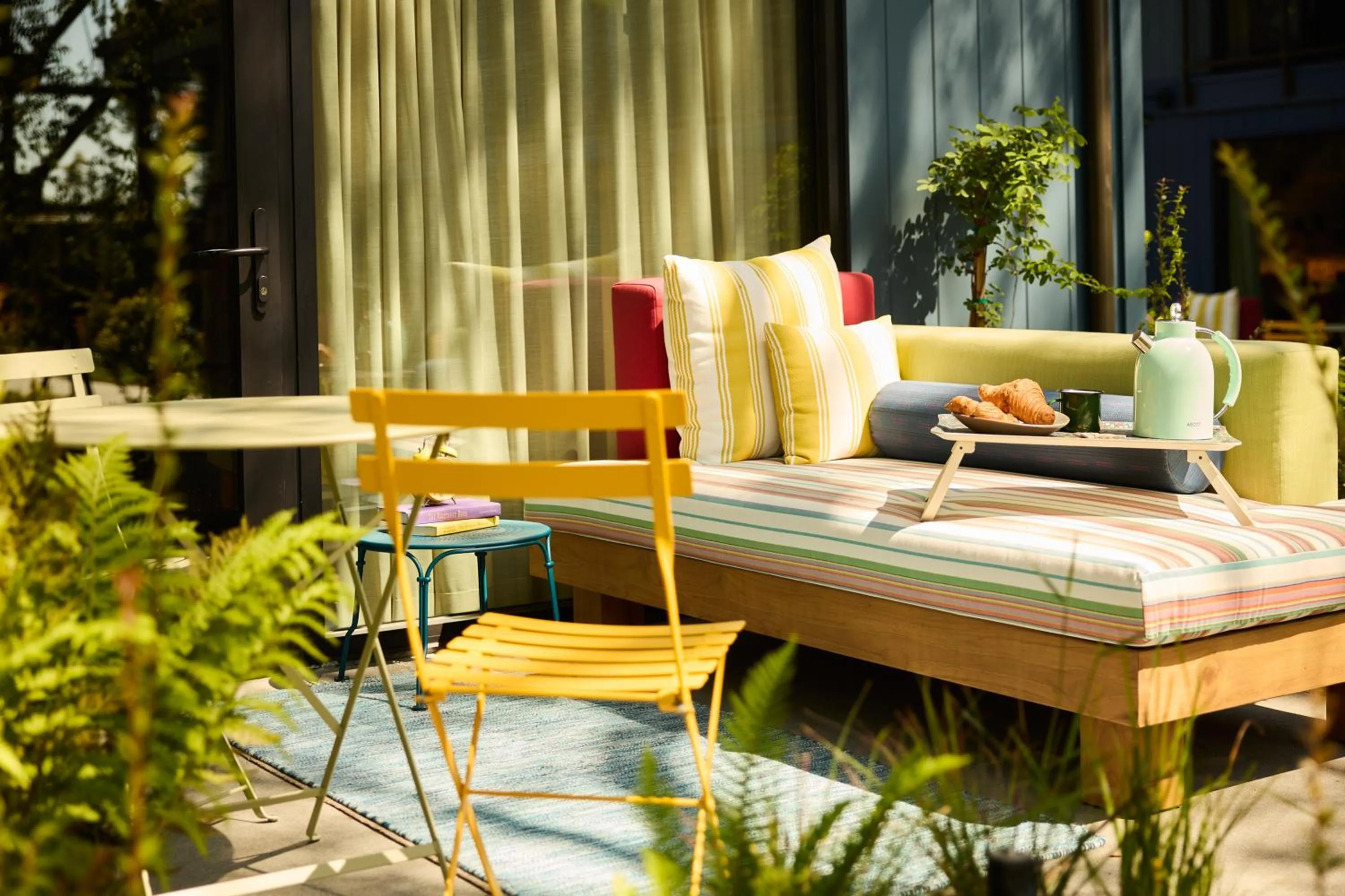 Patio in Treehouse Hotel Silicon Valley
