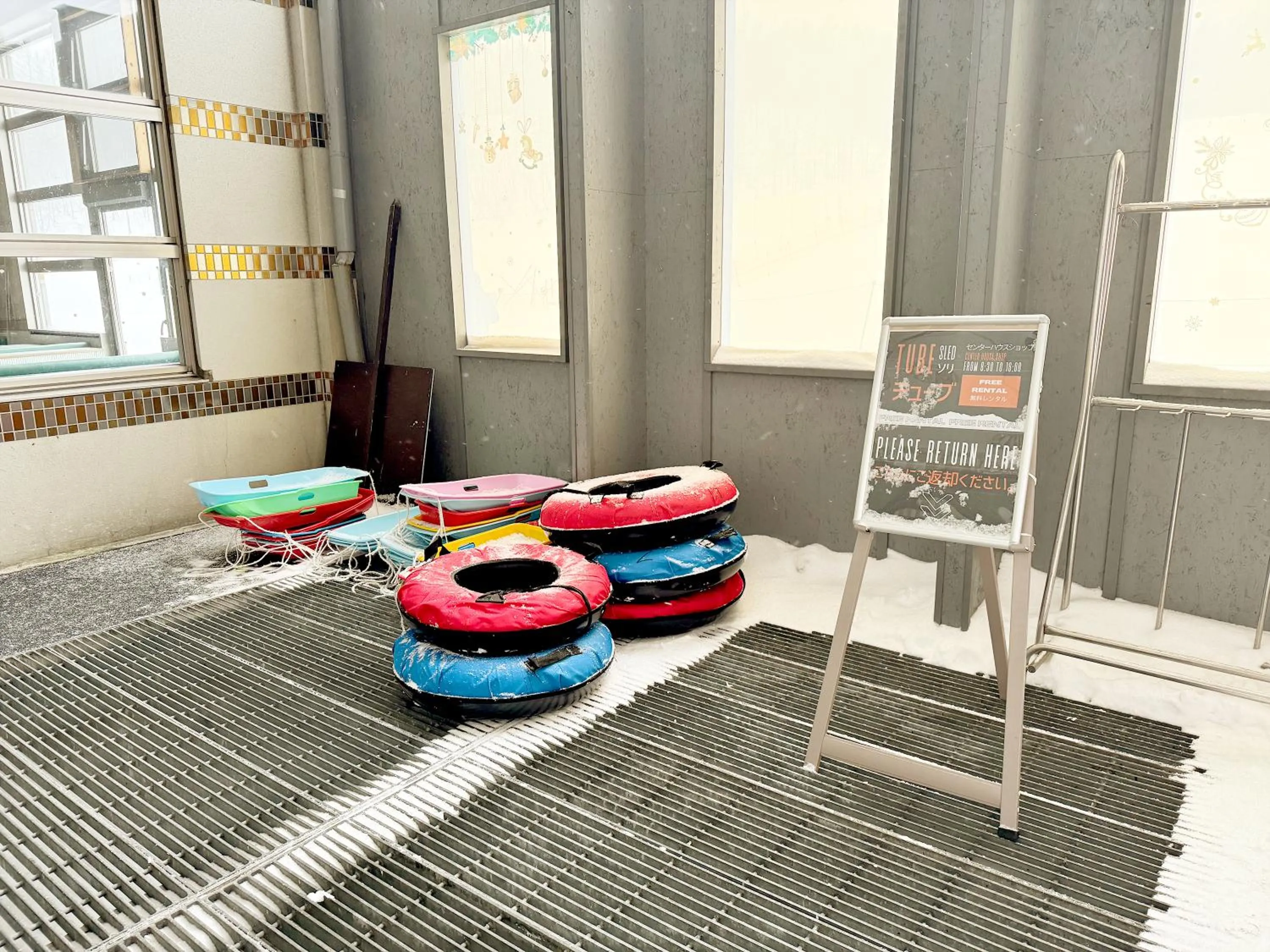 Skiing in Palcall Tsumagoi Resort Ski & Hotel