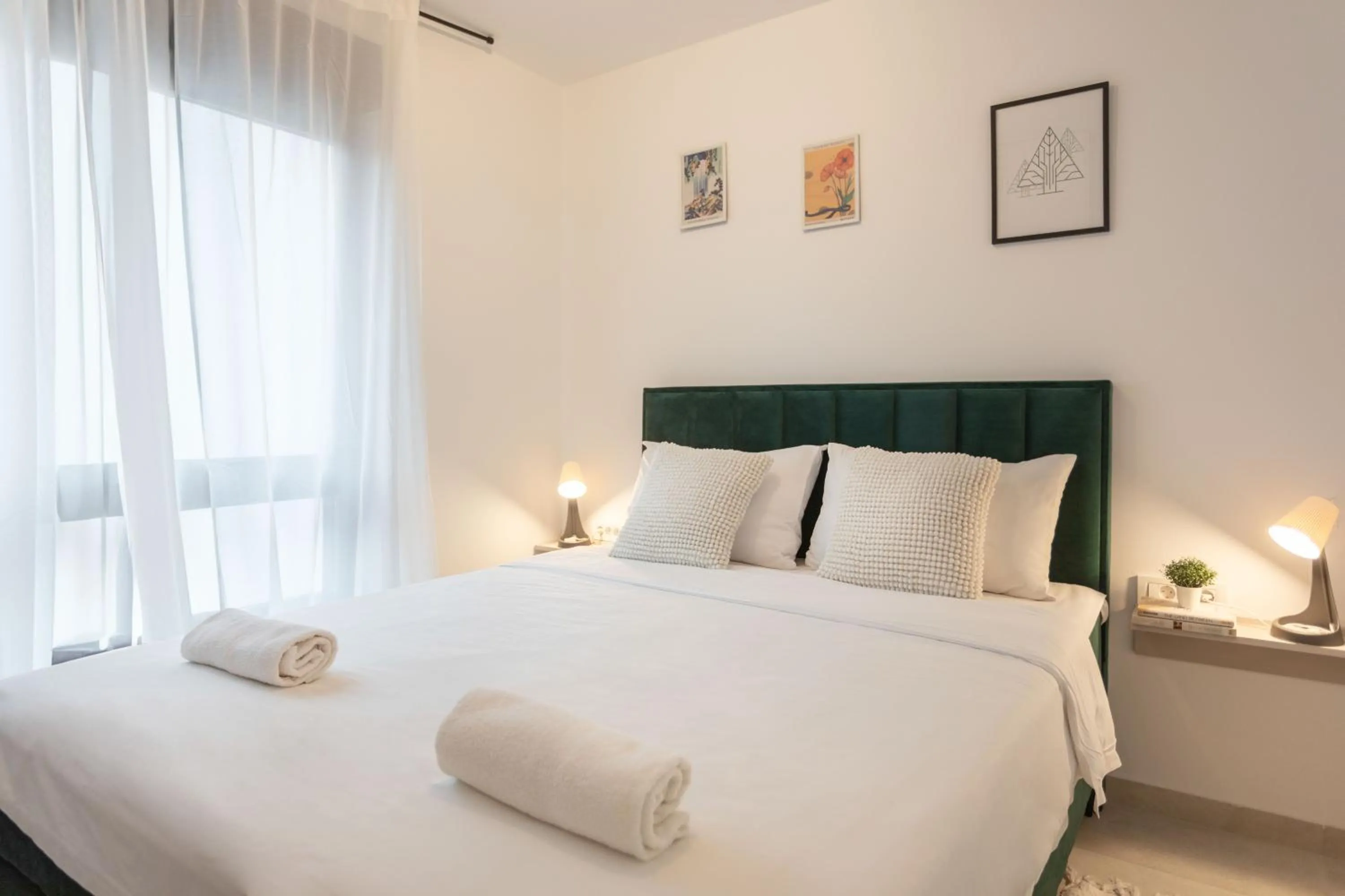 Modern City Residences - Free Private Parking