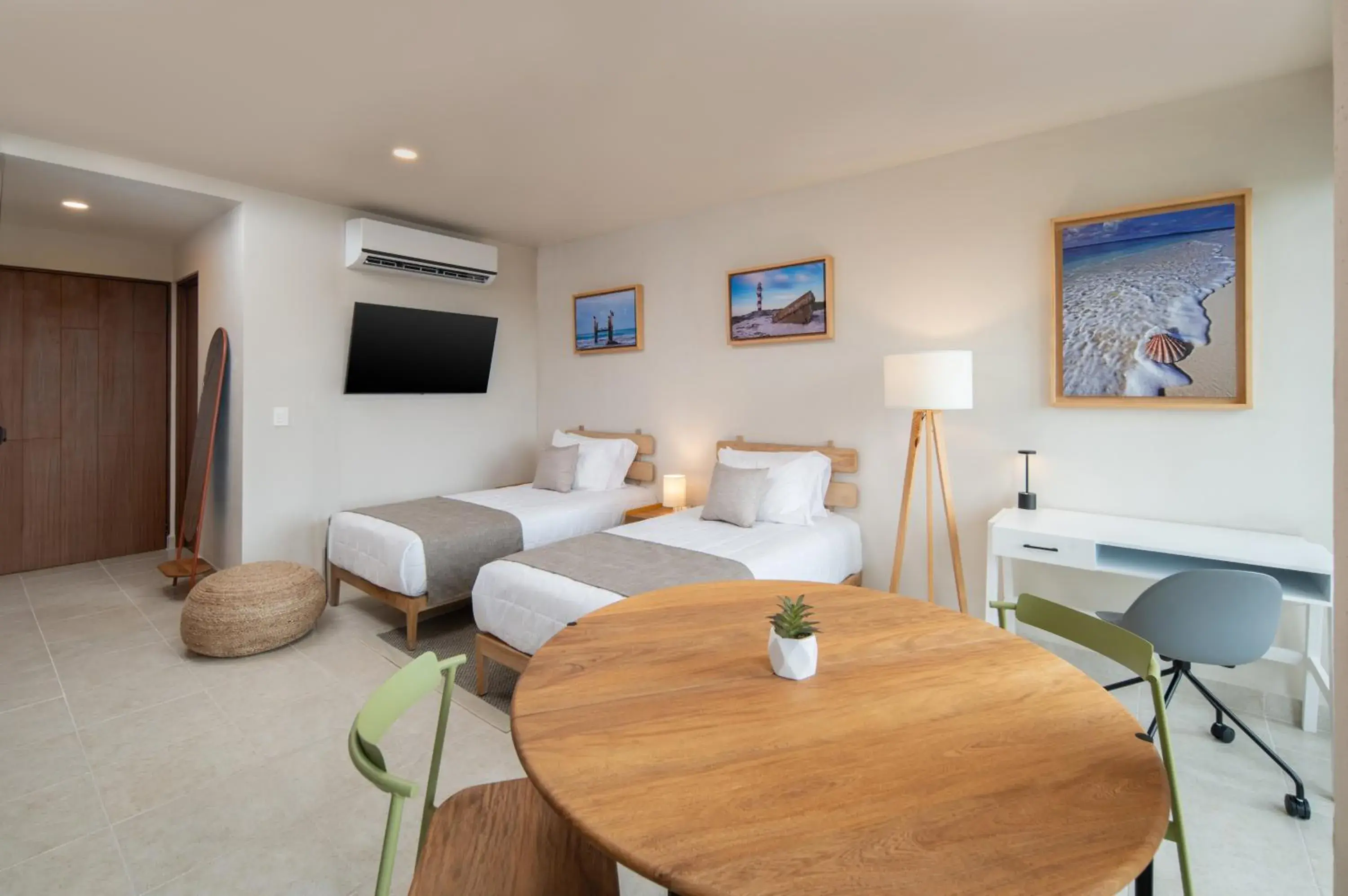 Bed in Everglades Suites Bed in Everglades Suites