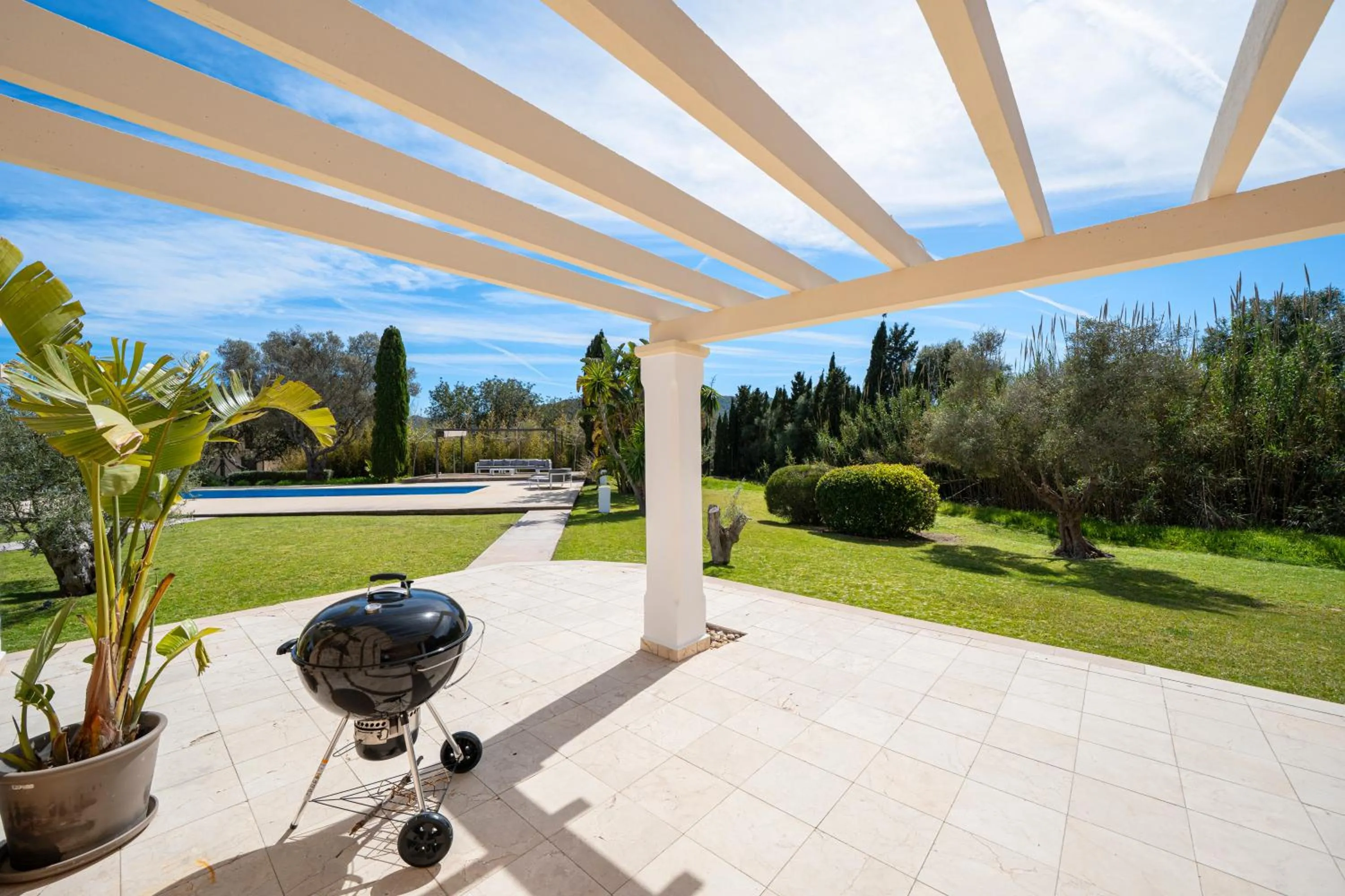 BBQ facilities in Finca Canyamel Golf & Beach