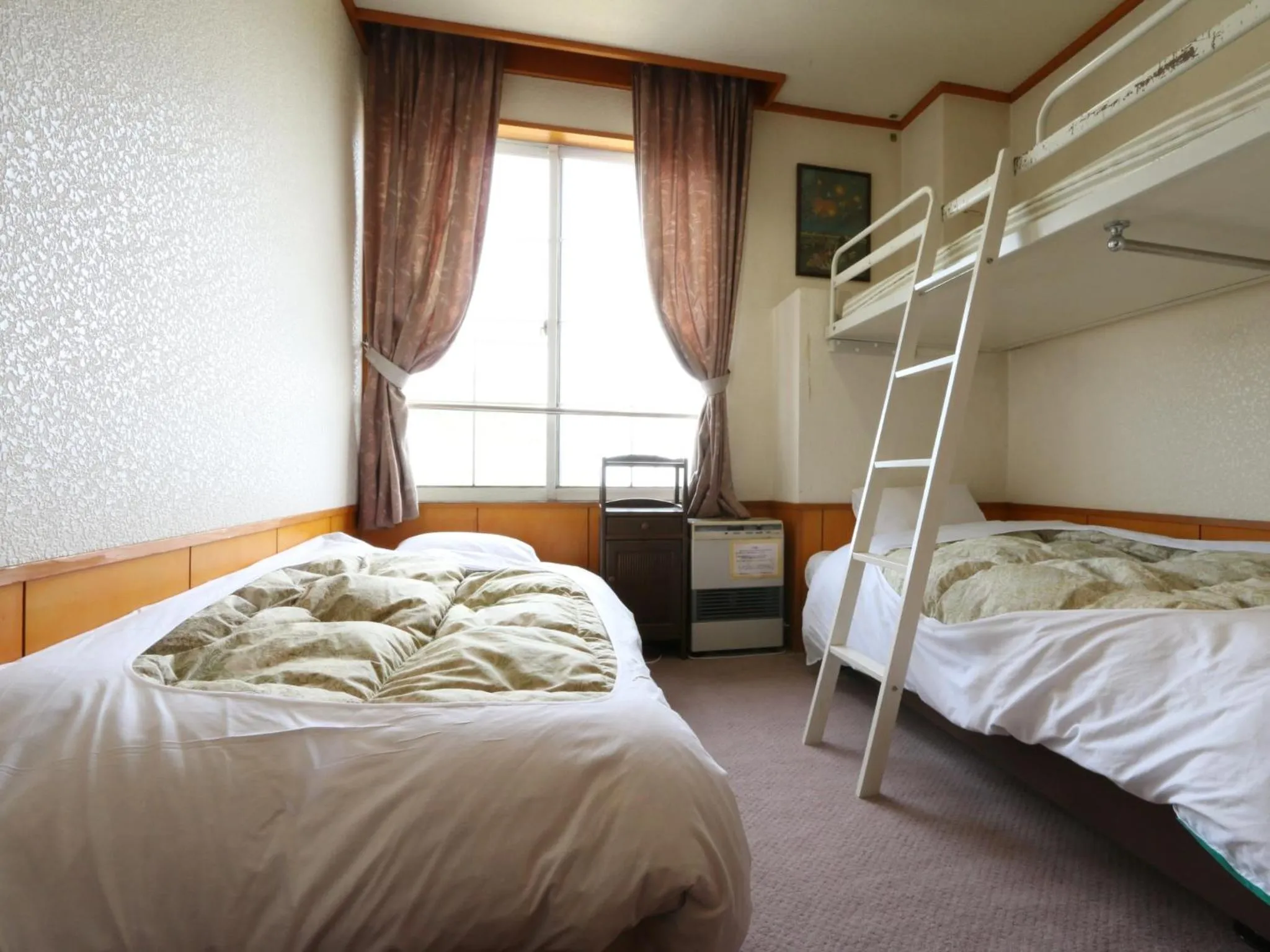 Photo of the whole room in Marchen House Madarao