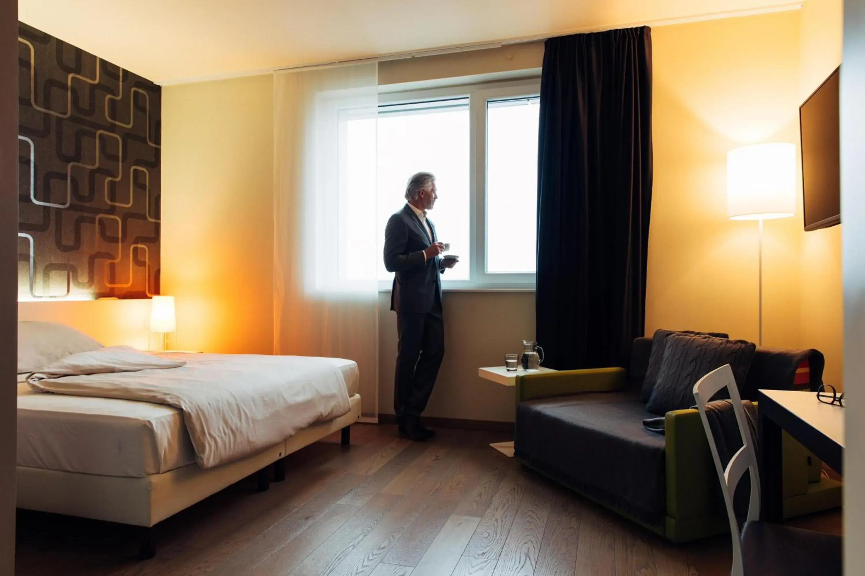 Photo of the whole room, Bed in harry's home München hotel & apartments Photo of the whole room, Bed in harry's home München hotel & apartments