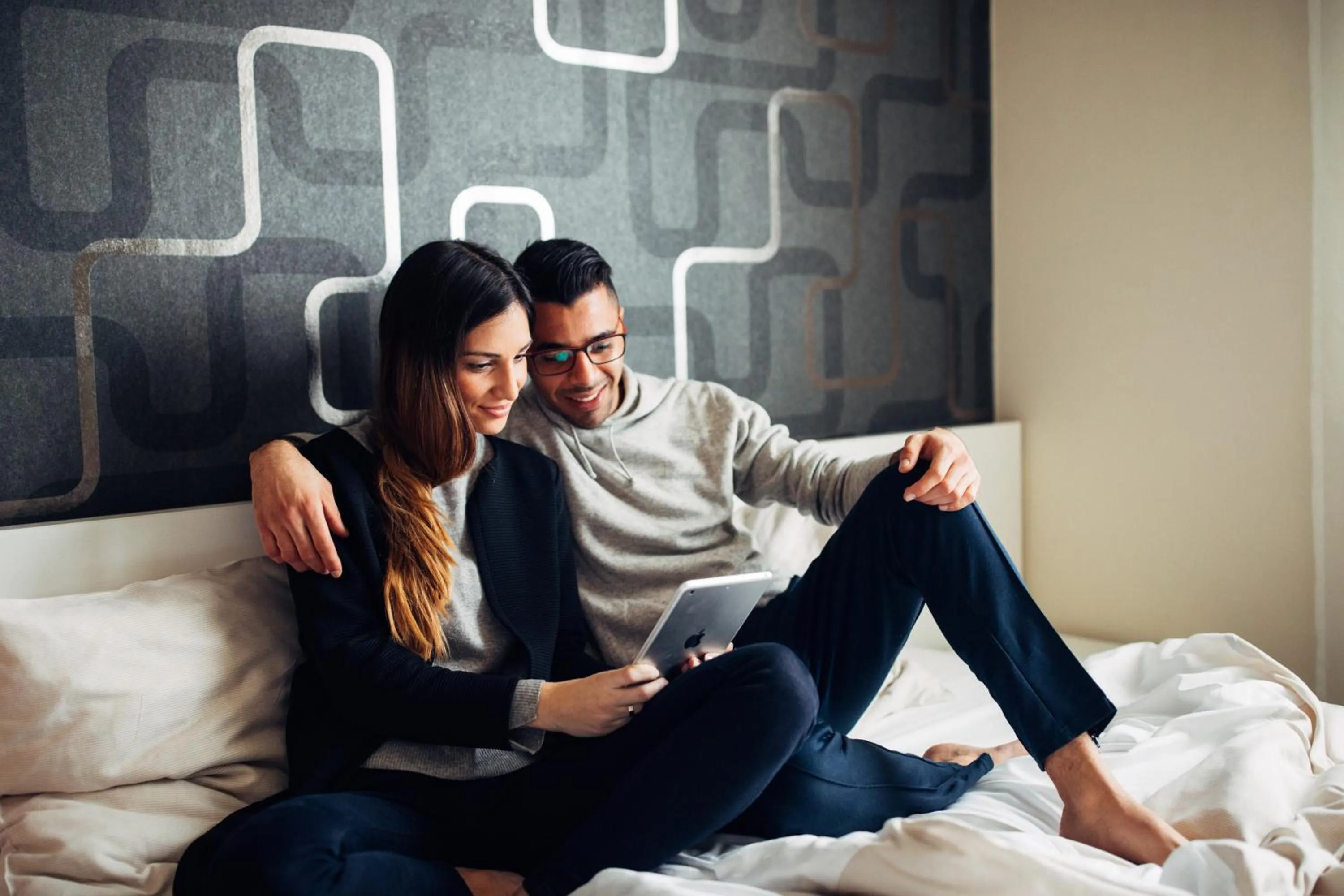 People, Bed in harry's home München hotel & apartments