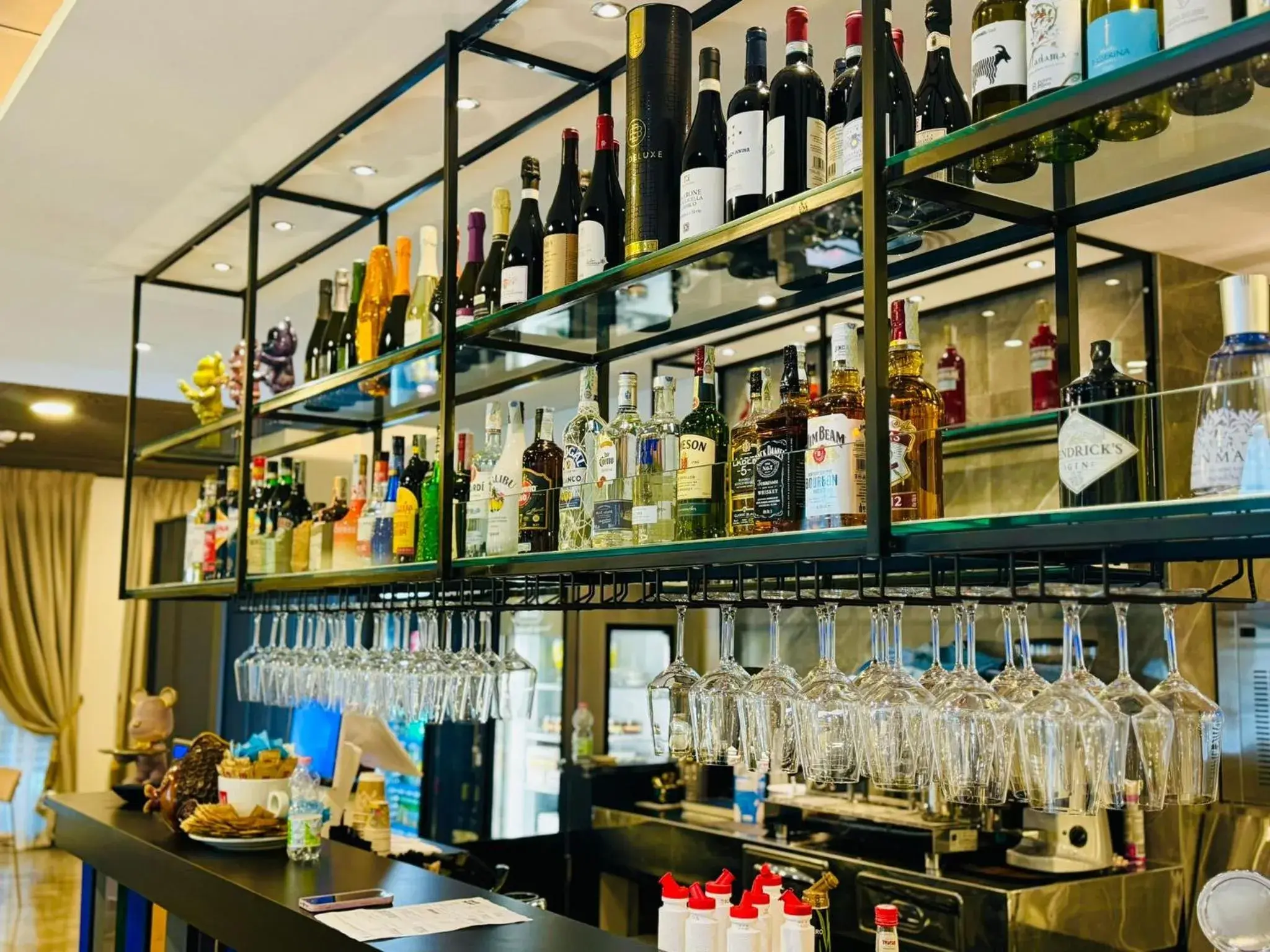 Lounge or bar in Hotel Royal Lounge or bar in Hotel Royal