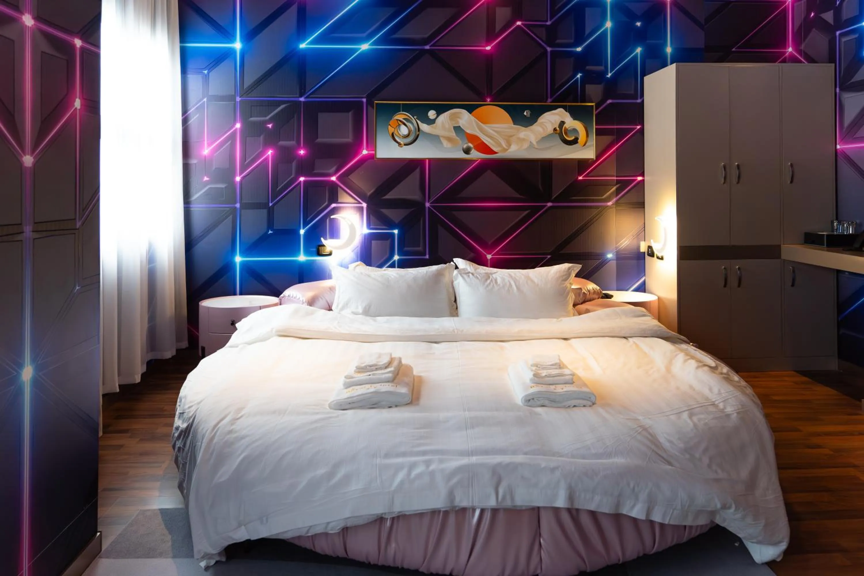 Sauna, Bed in Hotel Royal