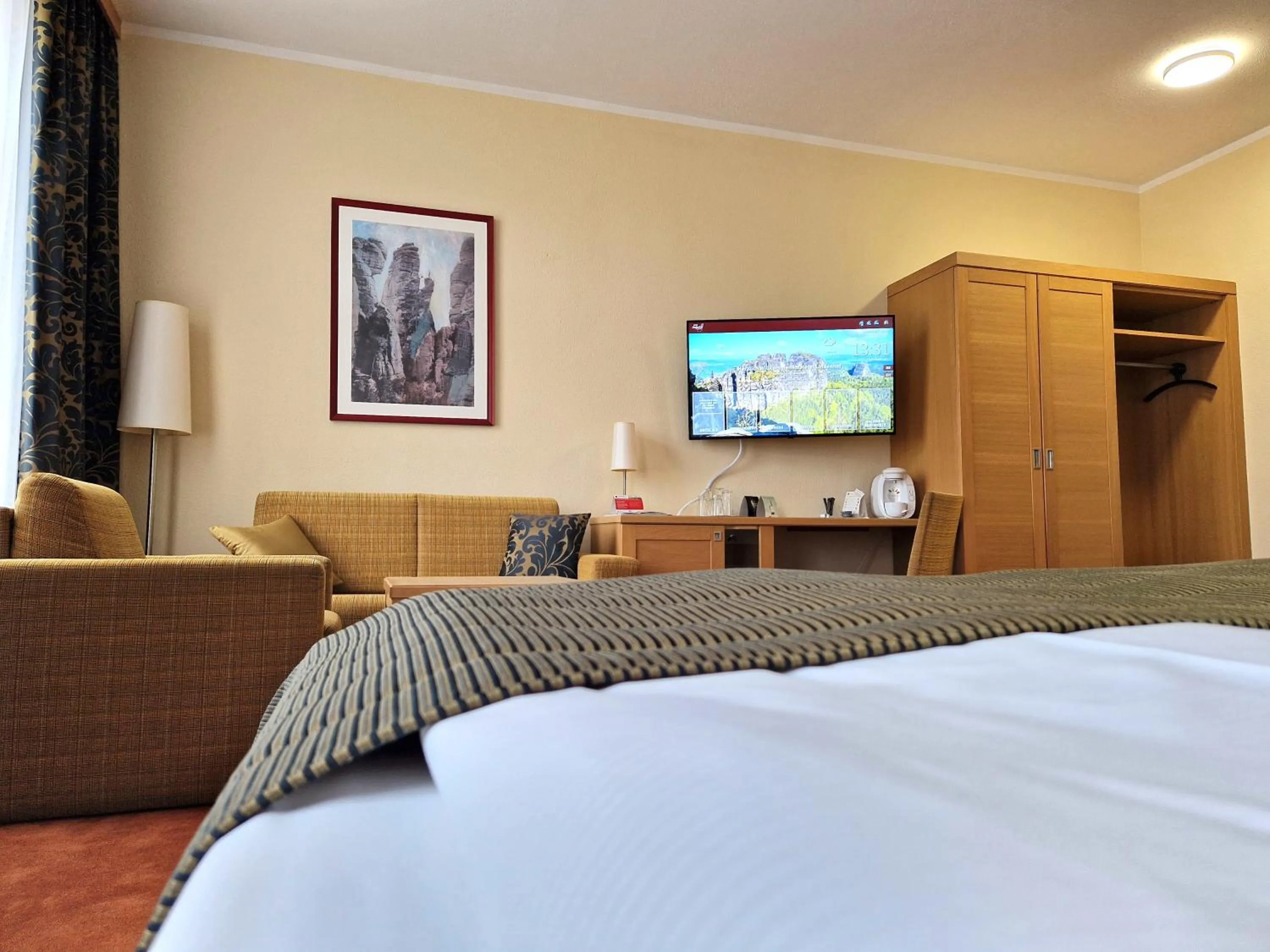 TV and multimedia, Bed in Hotel Lindenhof Bad Schandau