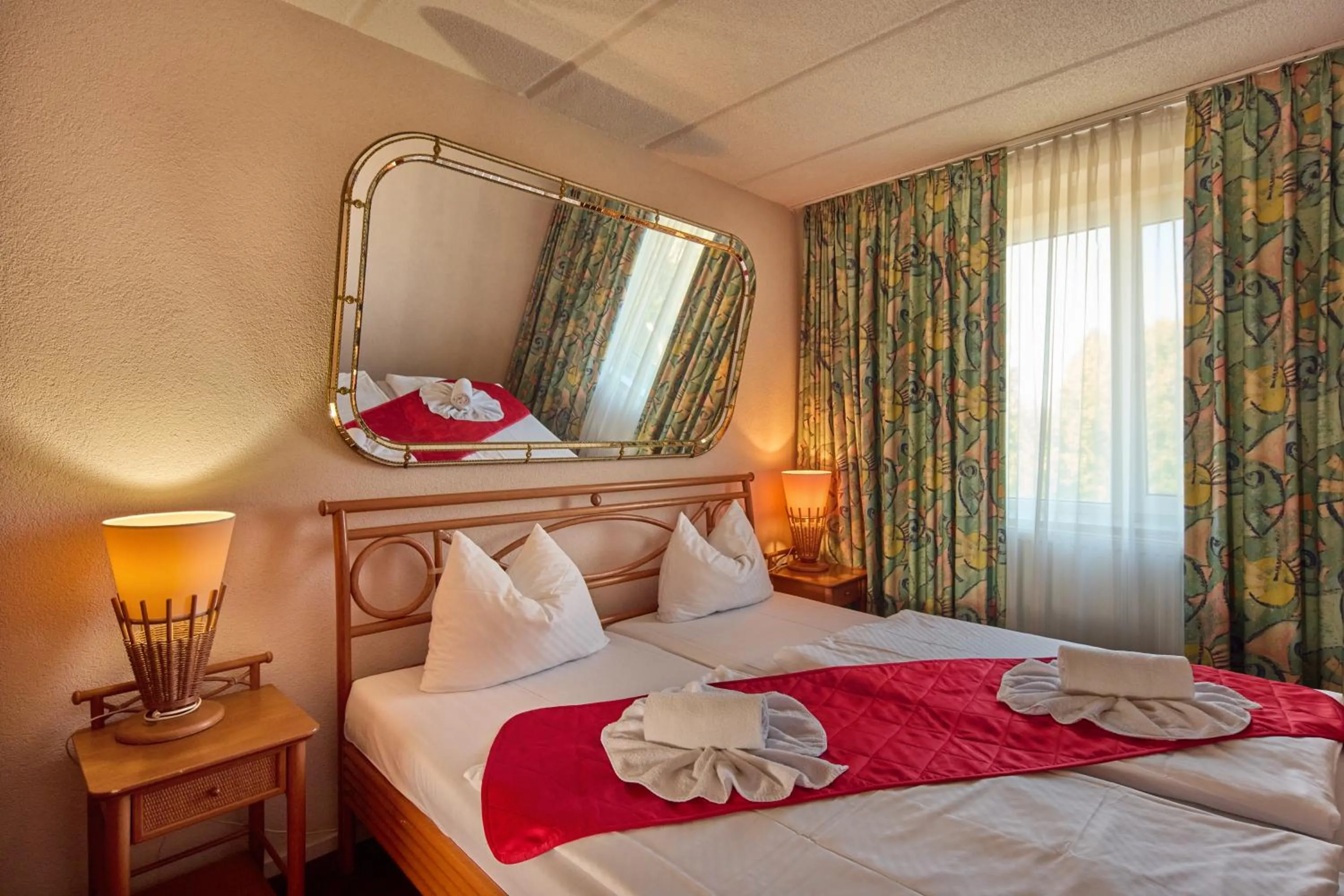 Bedroom, Bed in TRIP INN Axxon Hotel