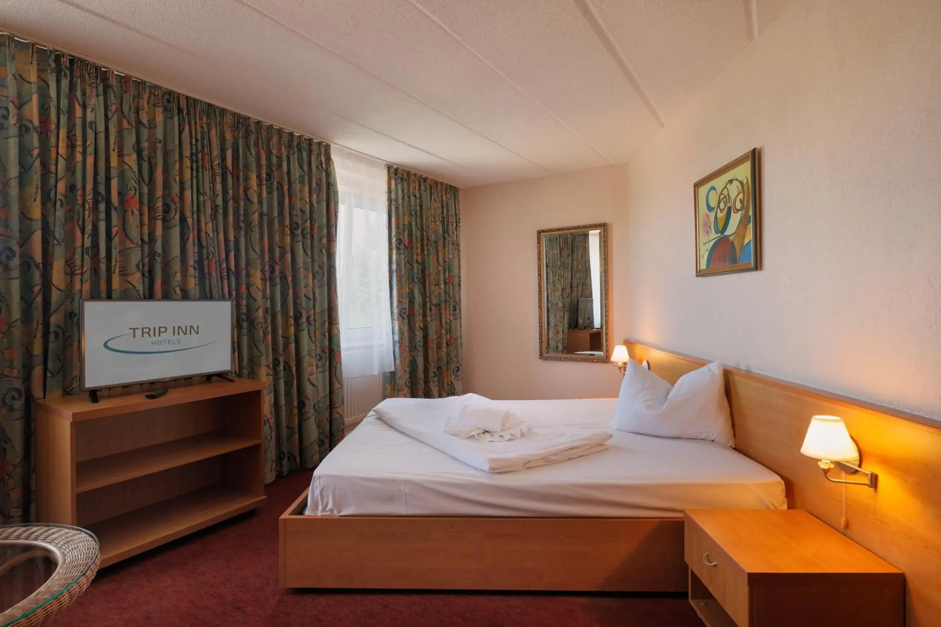 Single Room in TRIP INN Axxon Hotel Single Room in TRIP INN Axxon Hotel