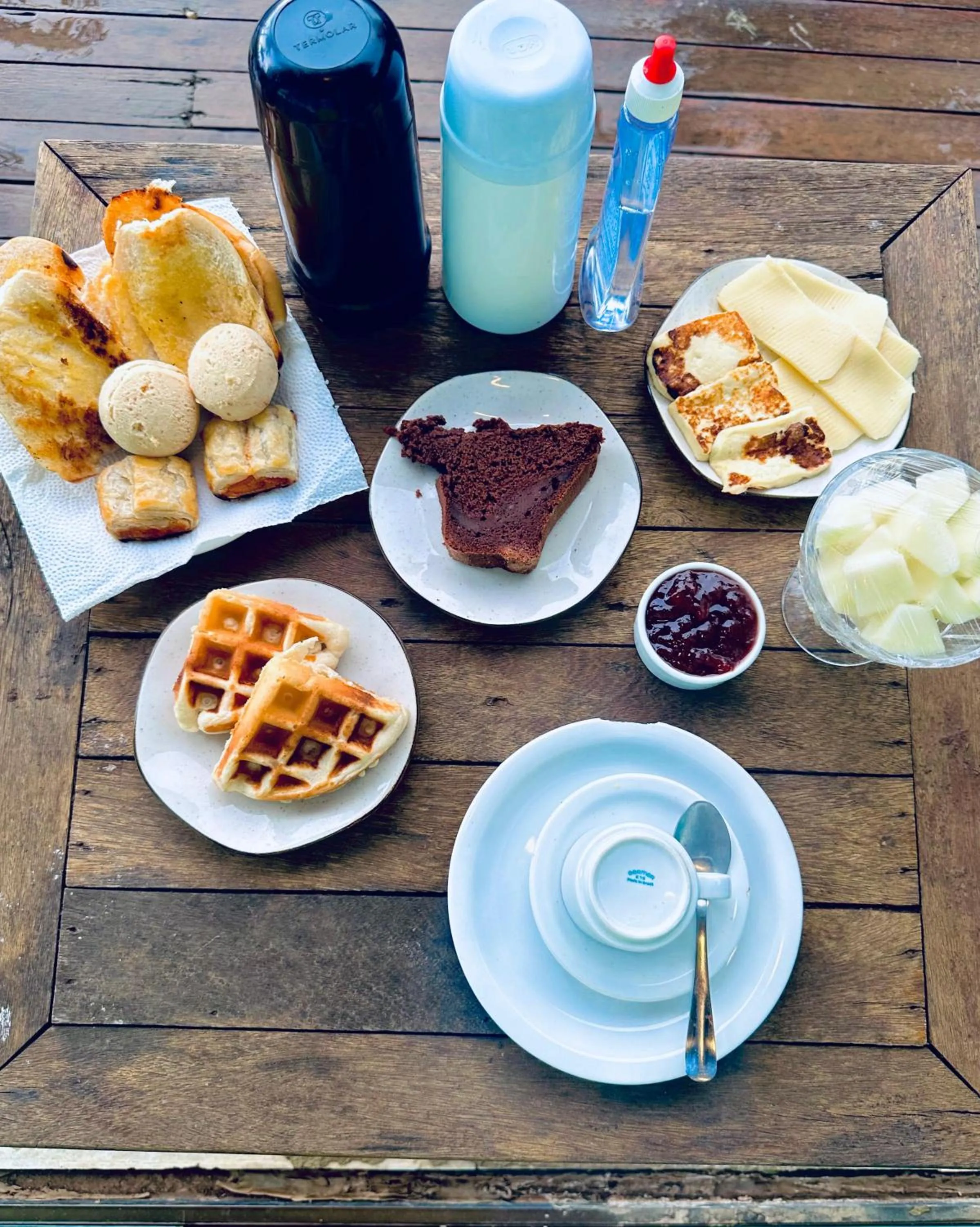 Continental breakfast in Pousada do Golfinho Fernando de Noronha