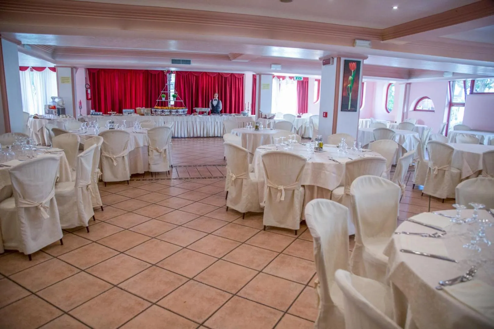 Restaurant/places to eat in Assinos Palace Hotel