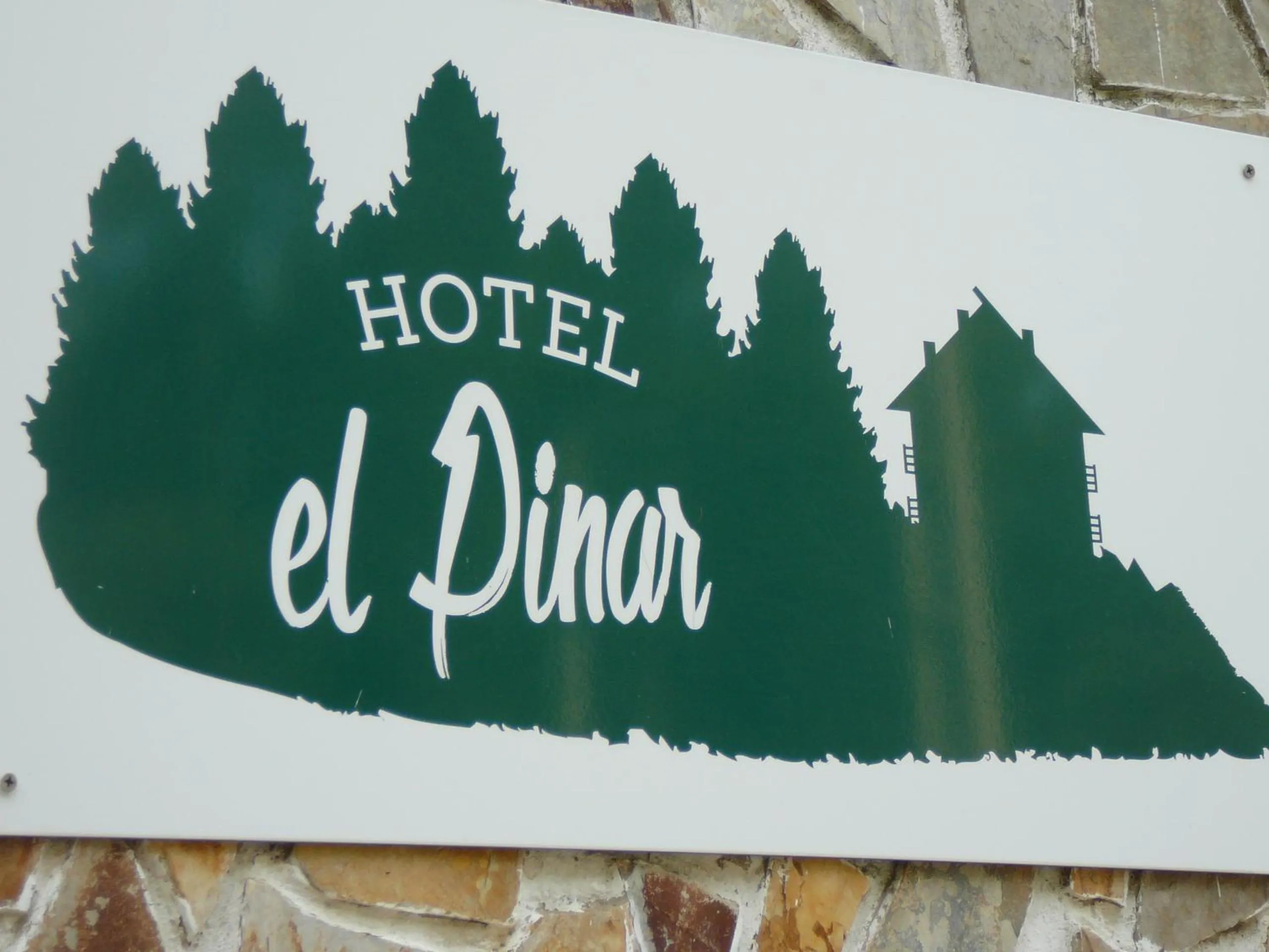 Property logo or sign in Hotel el Pinar