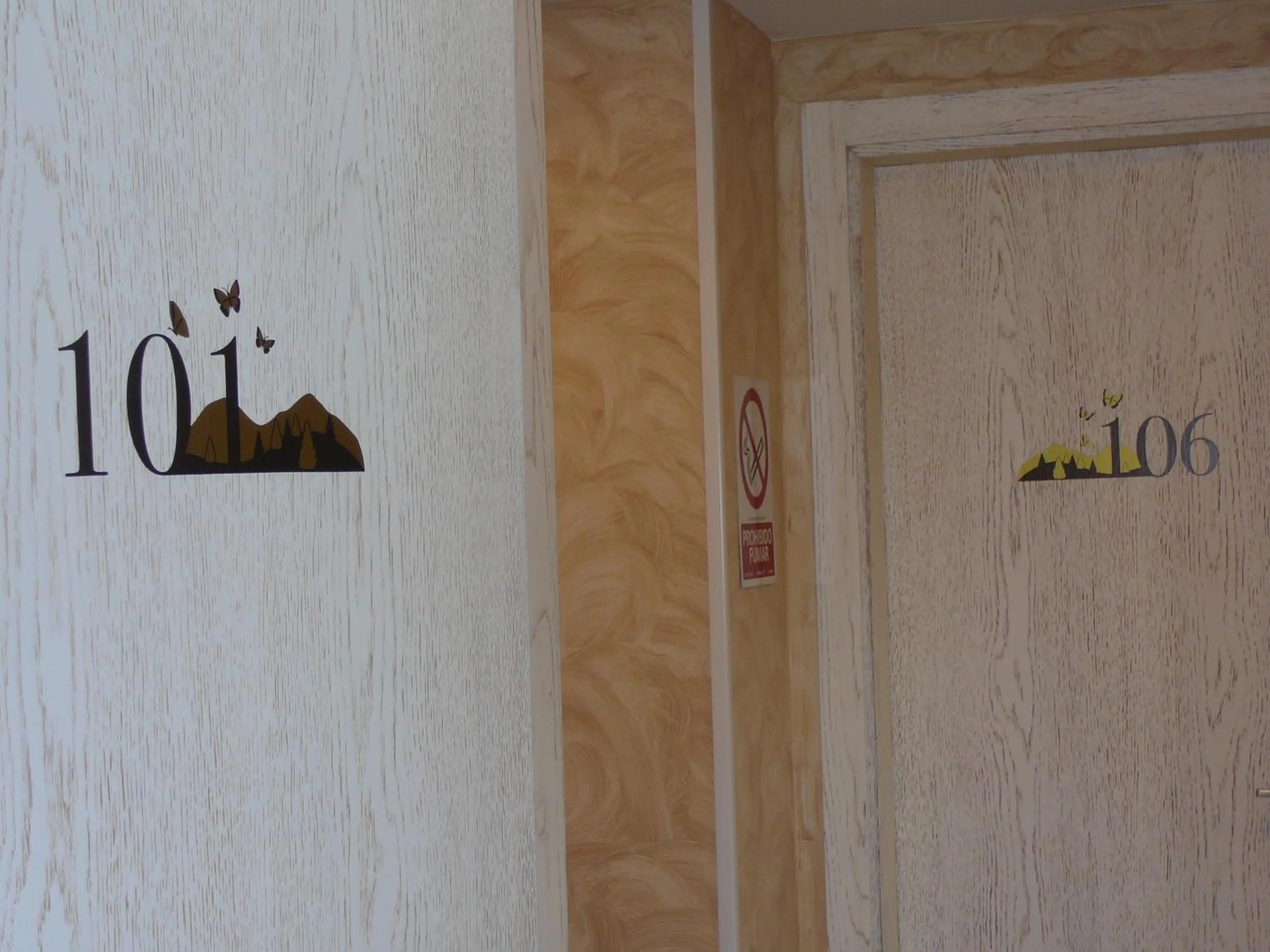 Decorative detail in Hotel el Pinar