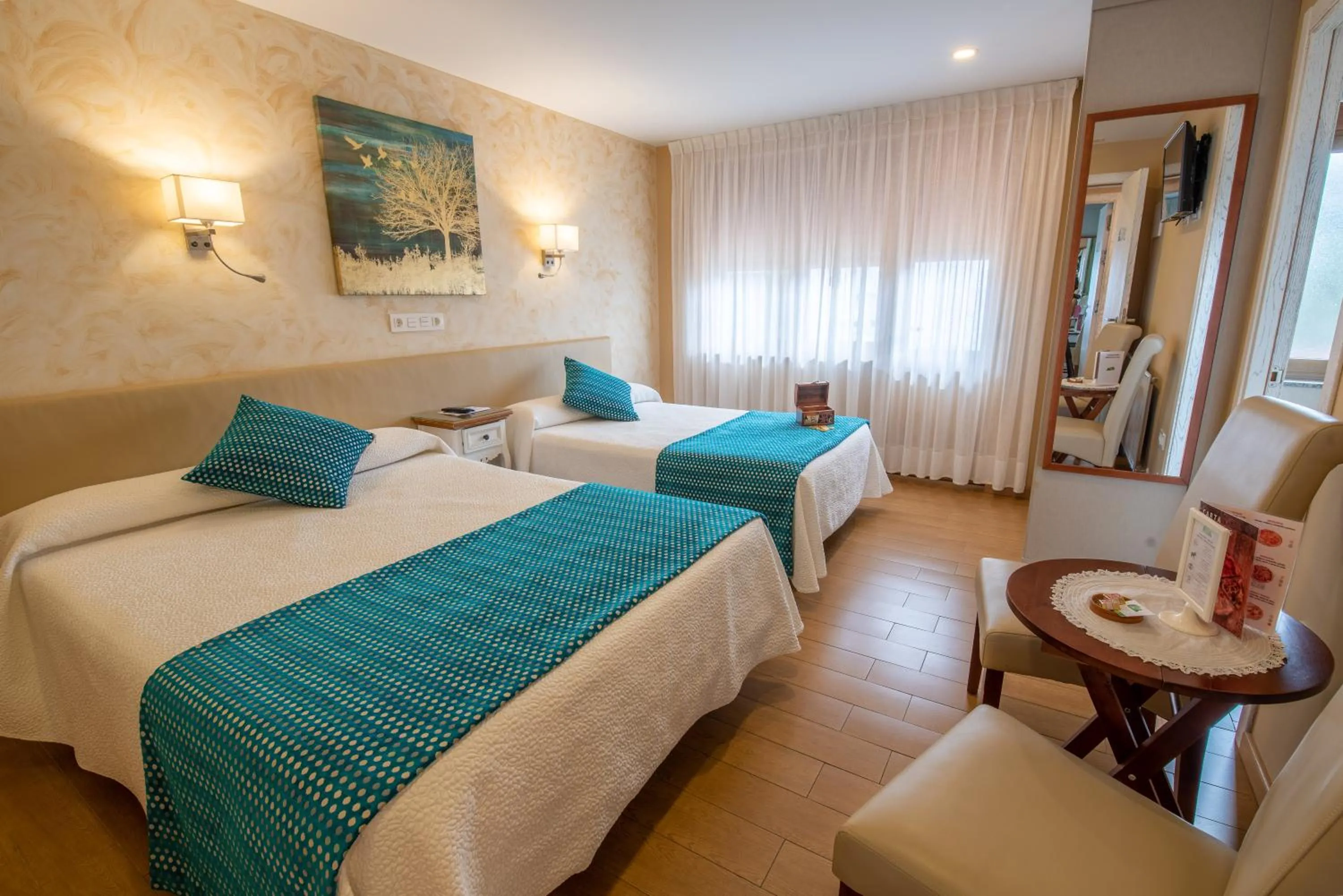 Garden view, Bed in Hotel el Pinar