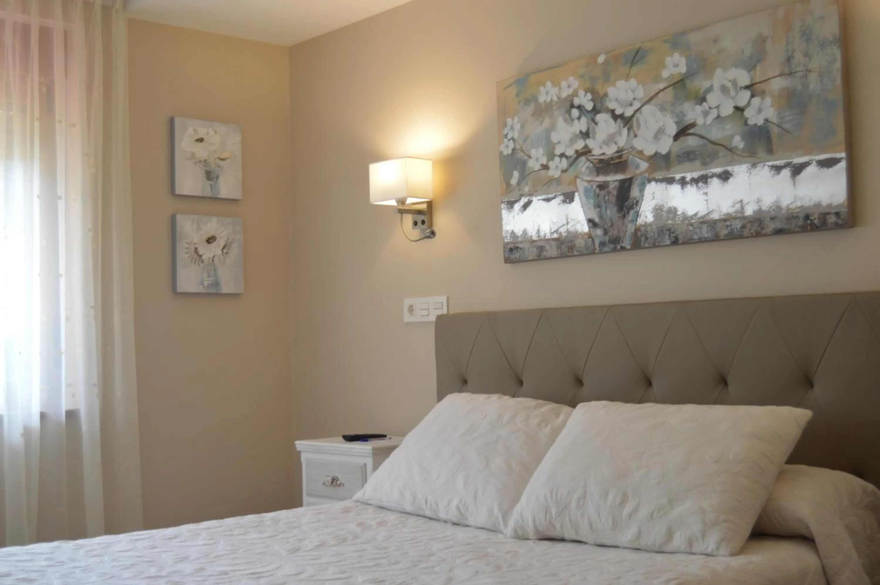 Photo of the whole room, Bed in Hotel el Pinar