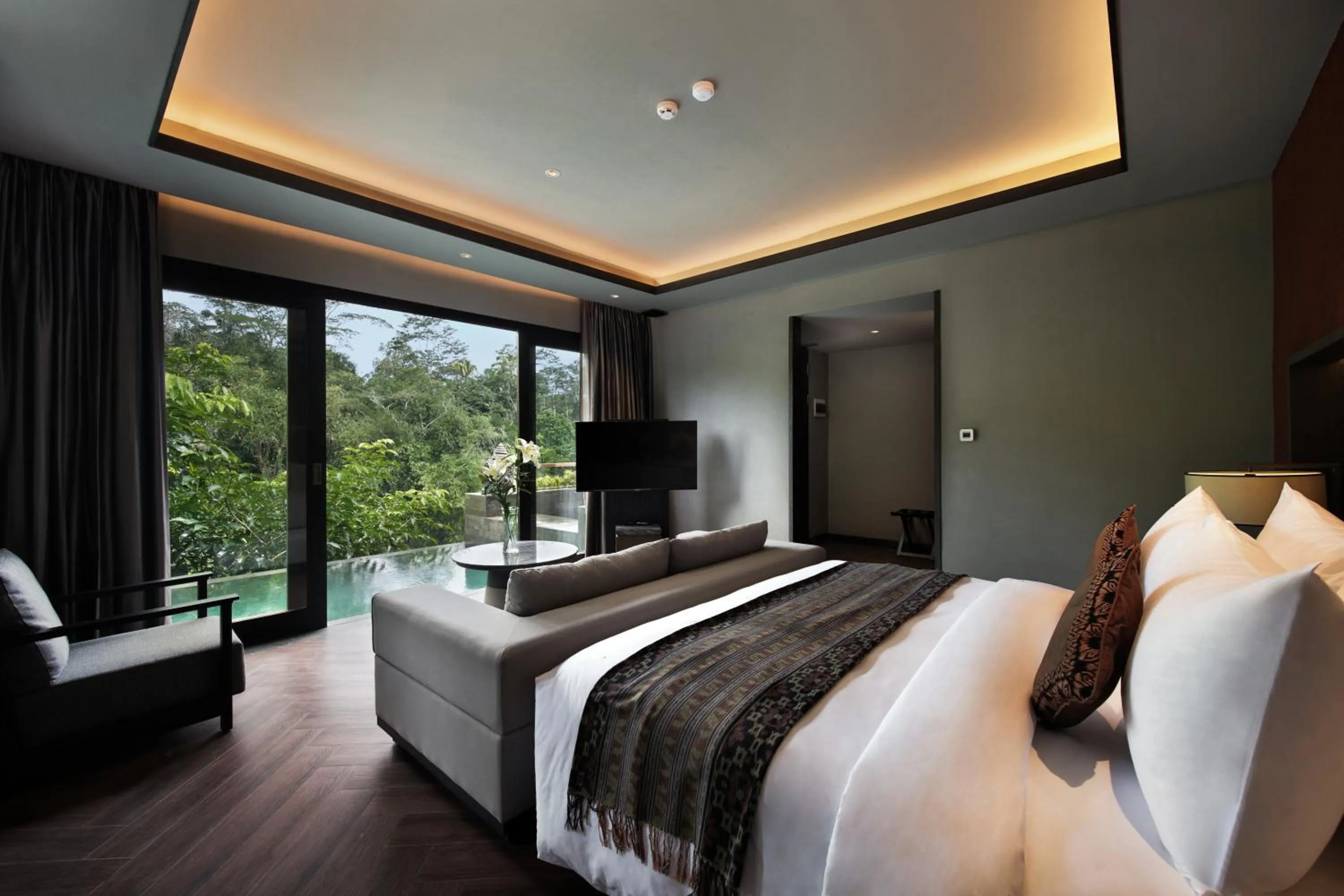 Suite with Private Pool in Ayatara Resort Ubud