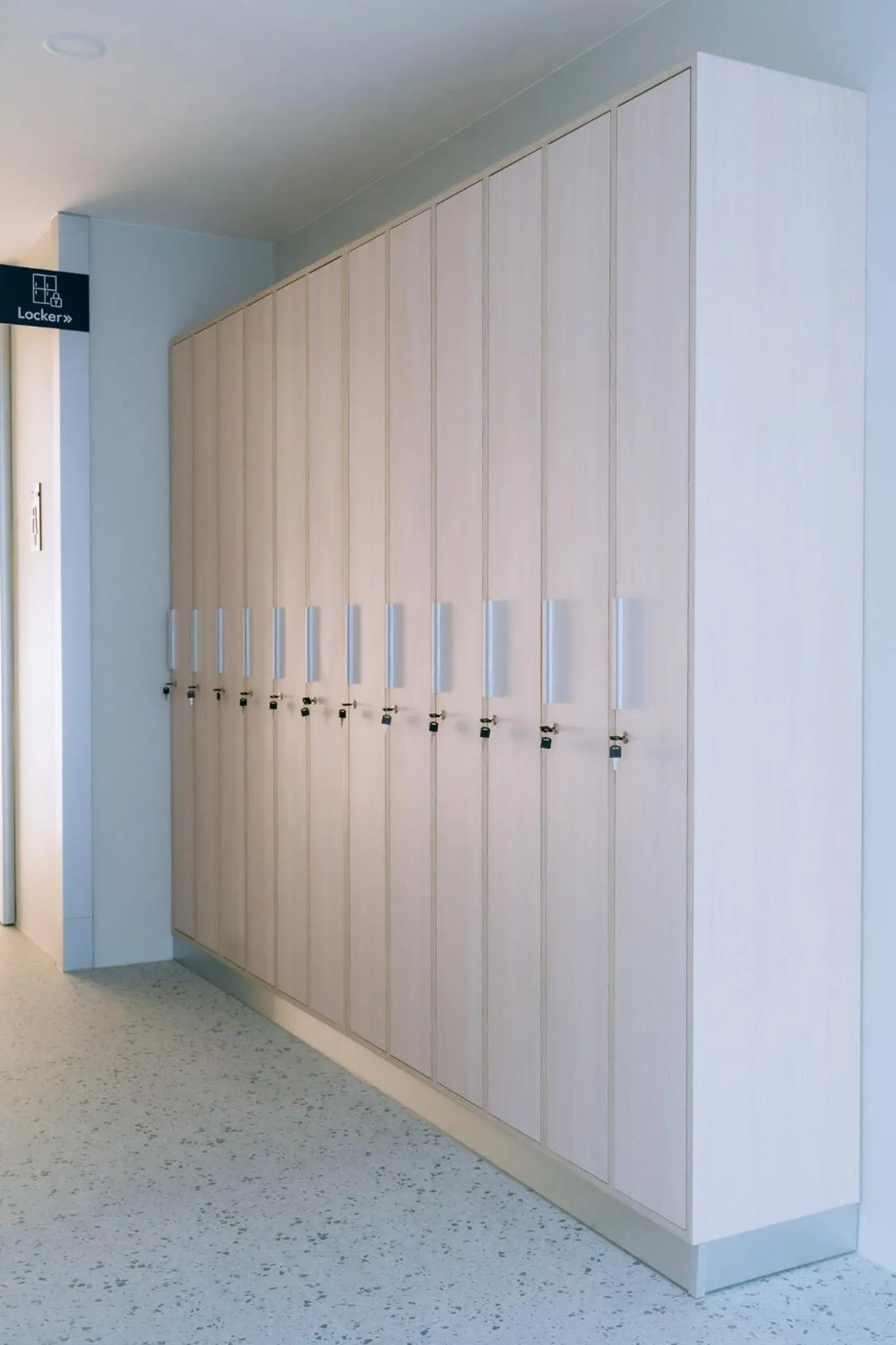 locker in One Budget Hotel Chiangrai Bypass-East
