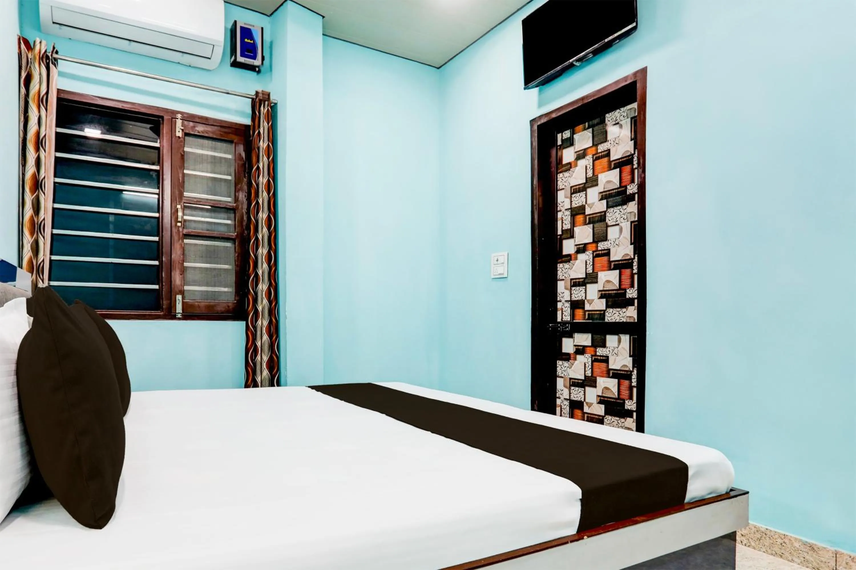 Bedroom, Bed in Hotel O Shiv Sai Guest House