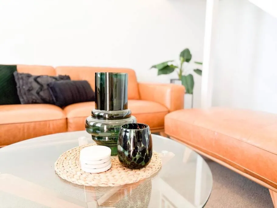 The Travers Townhouse - Central Comfort