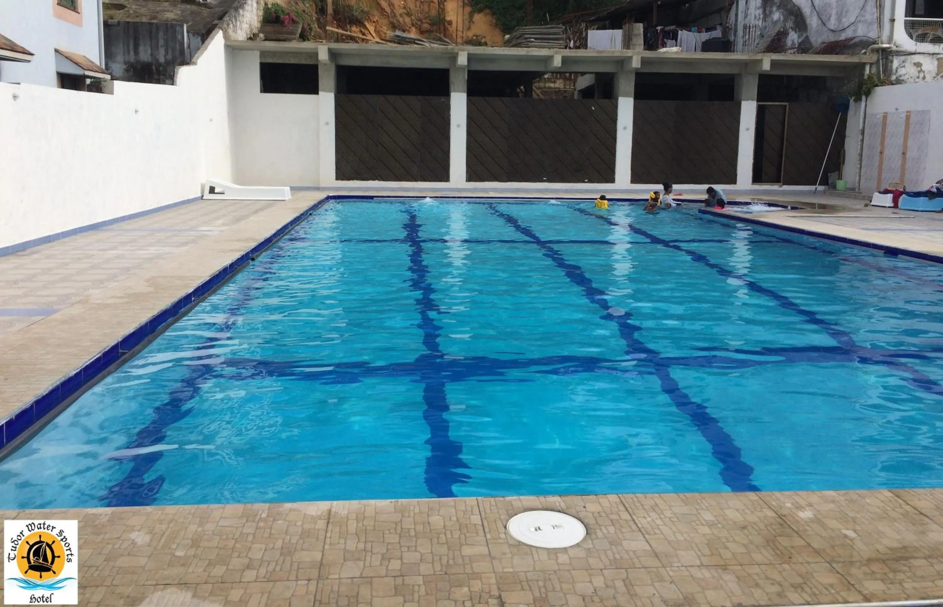 Swimming pool in Tudor Water Sports Hotel