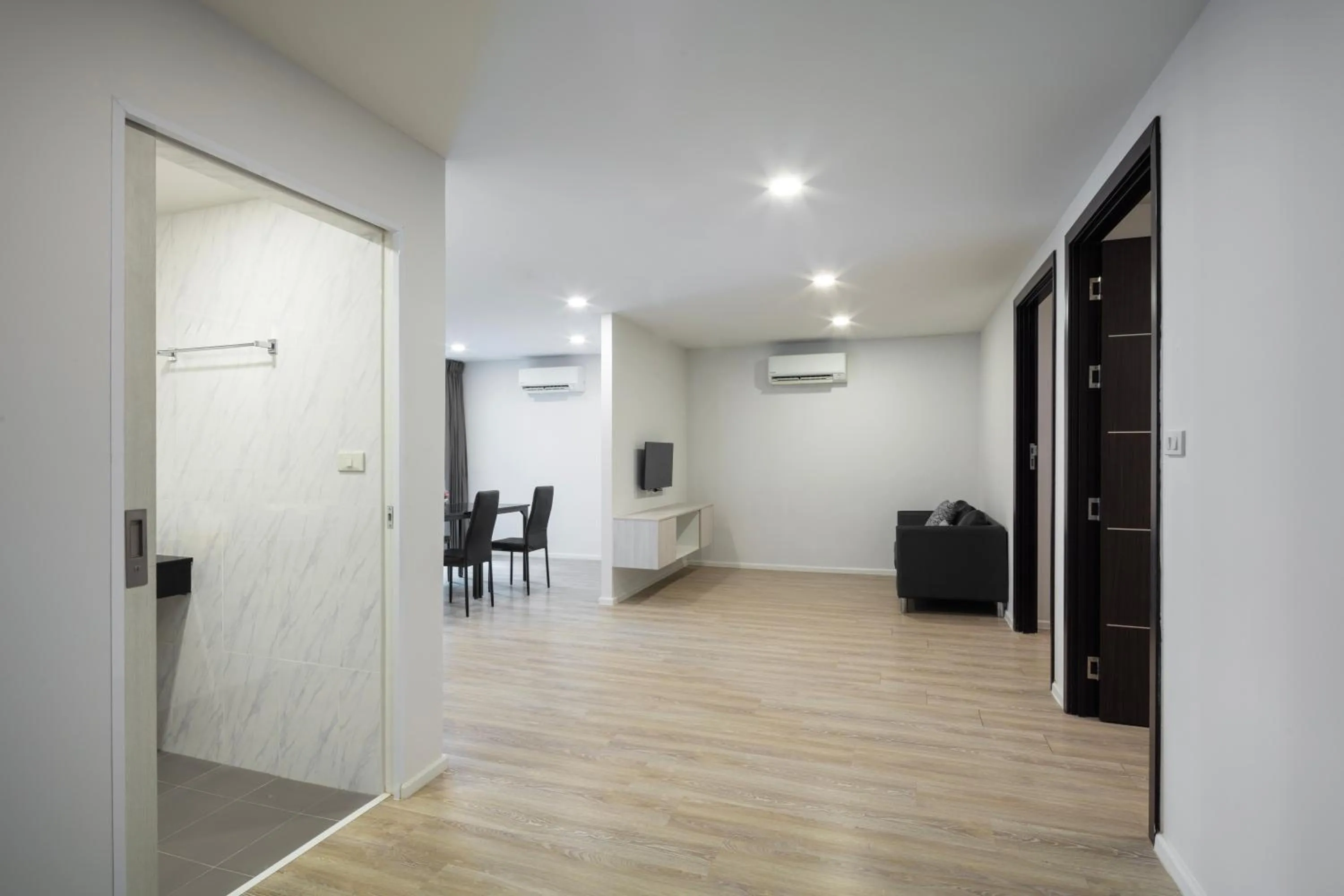 The Rizin Hotel Phratamnak