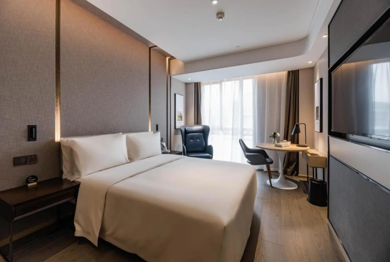 Bed in Atour Hotel Hangzhou Xixi Vally Tianmushan Road
