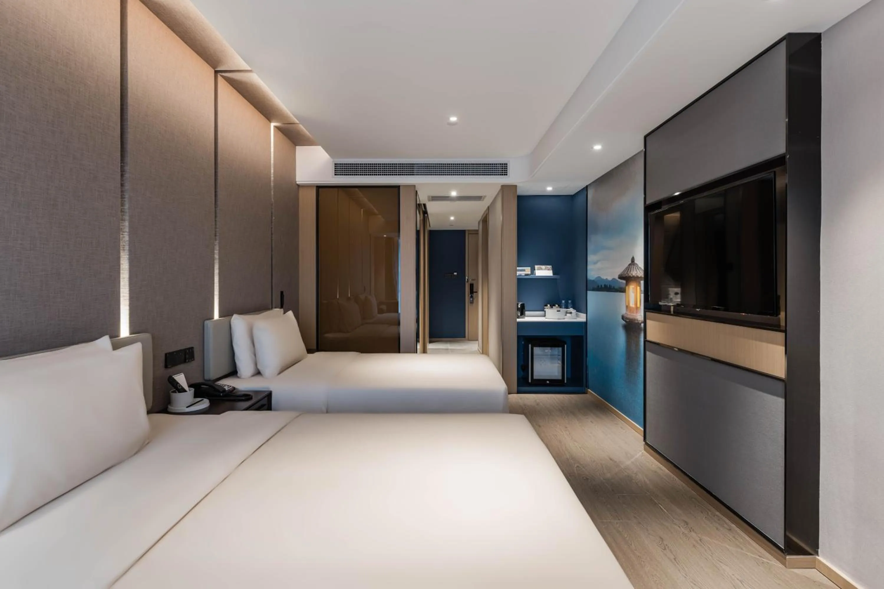 Bed in Atour Hotel Hangzhou Xixi Vally Tianmushan Road