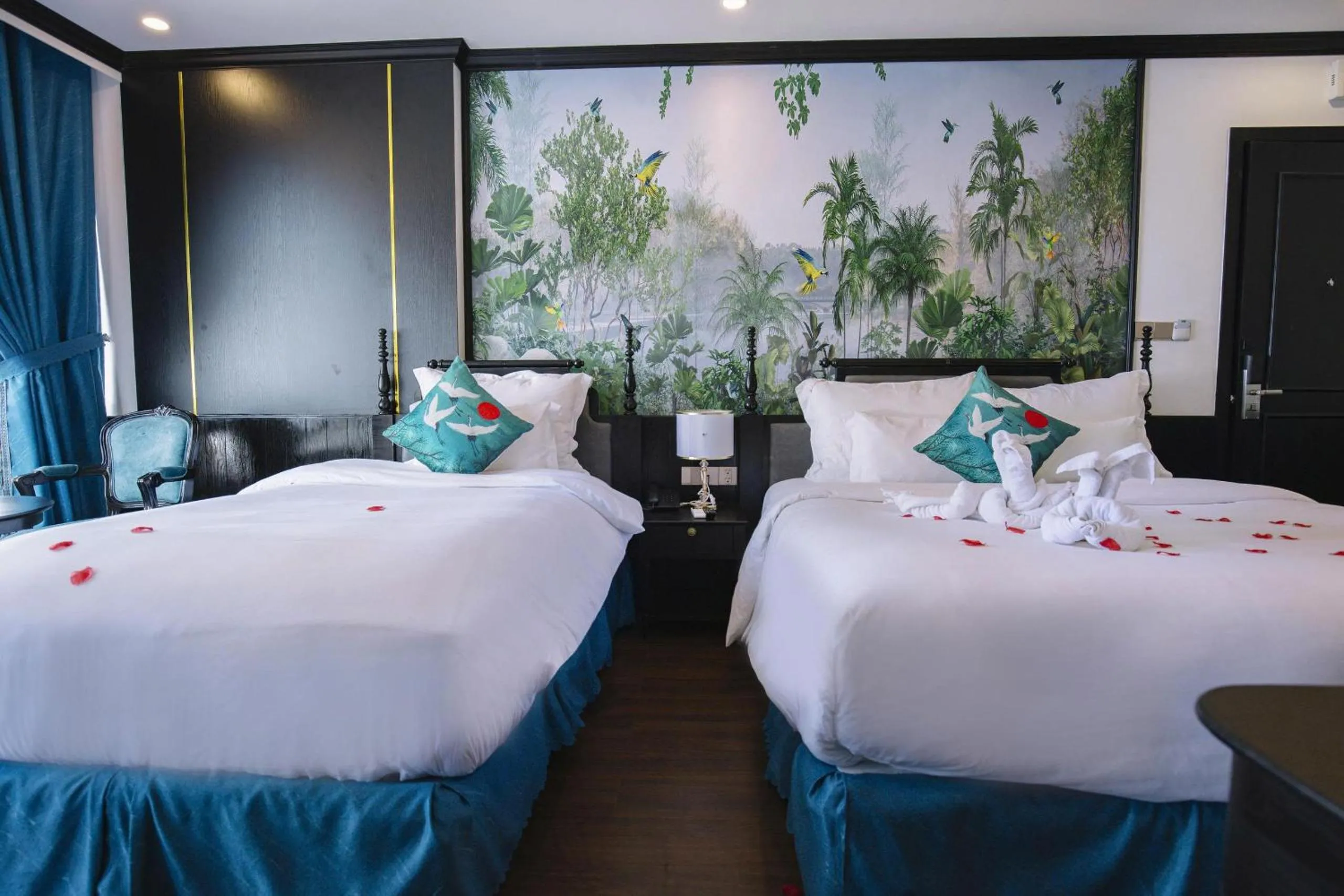 Bed in The ORCHID PREMIUM Hotel