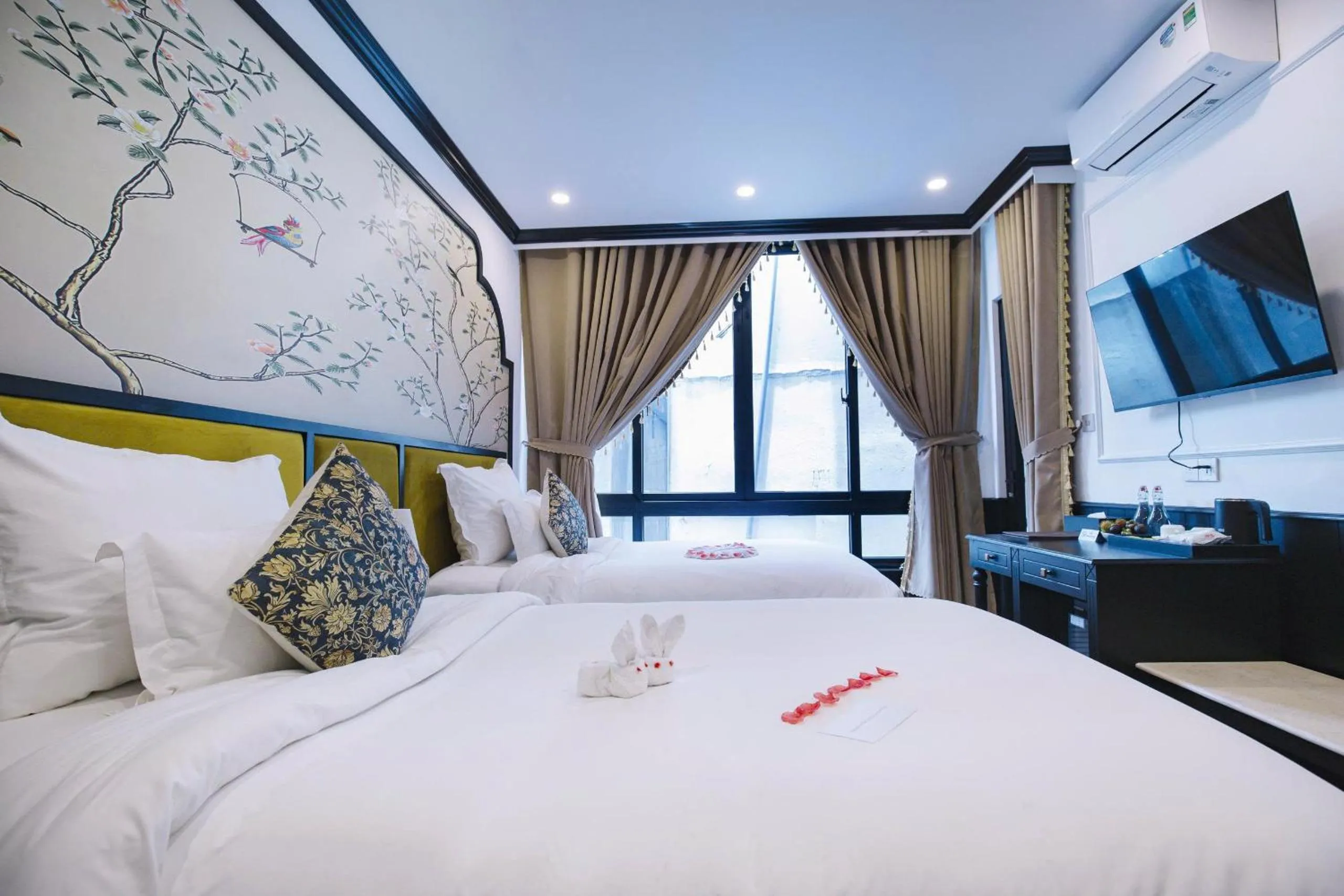 Bedroom, Bed in The ORCHID PREMIUM Hotel