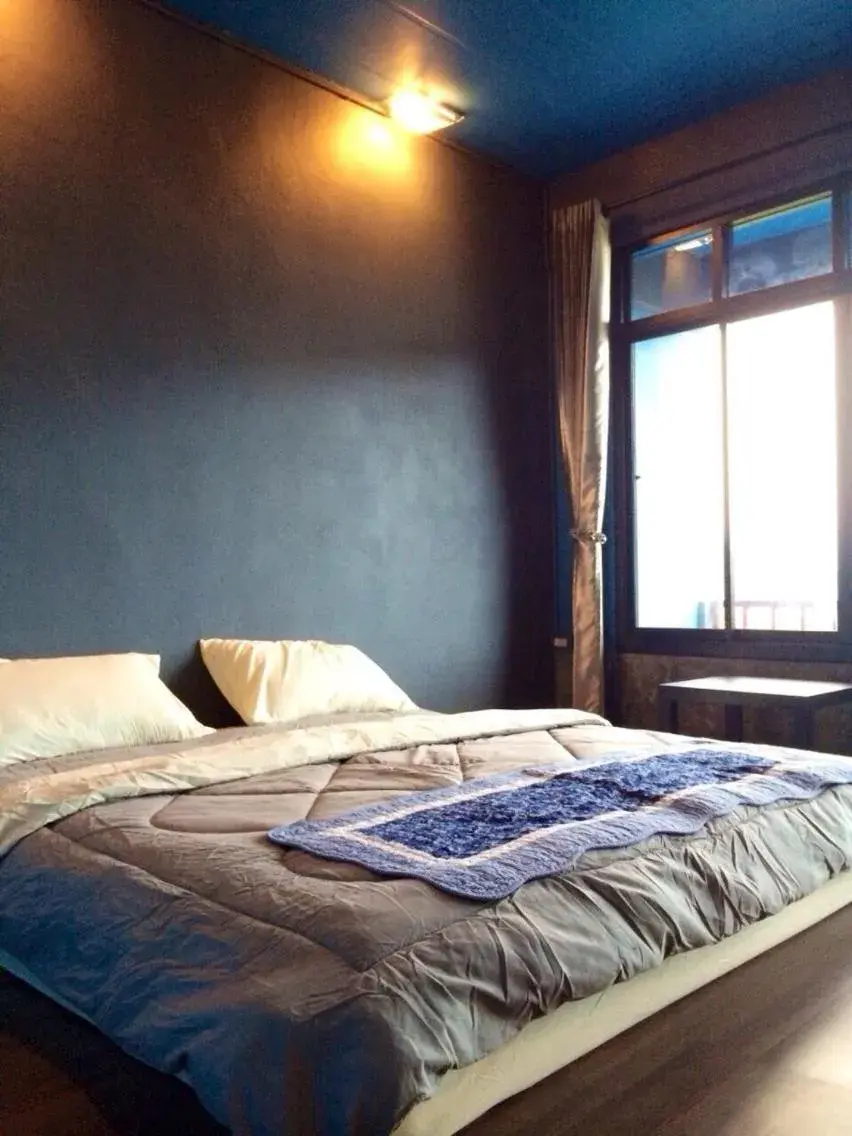 Bed in Wang Put Tan Boutique House Bed in Wang Put Tan Boutique House