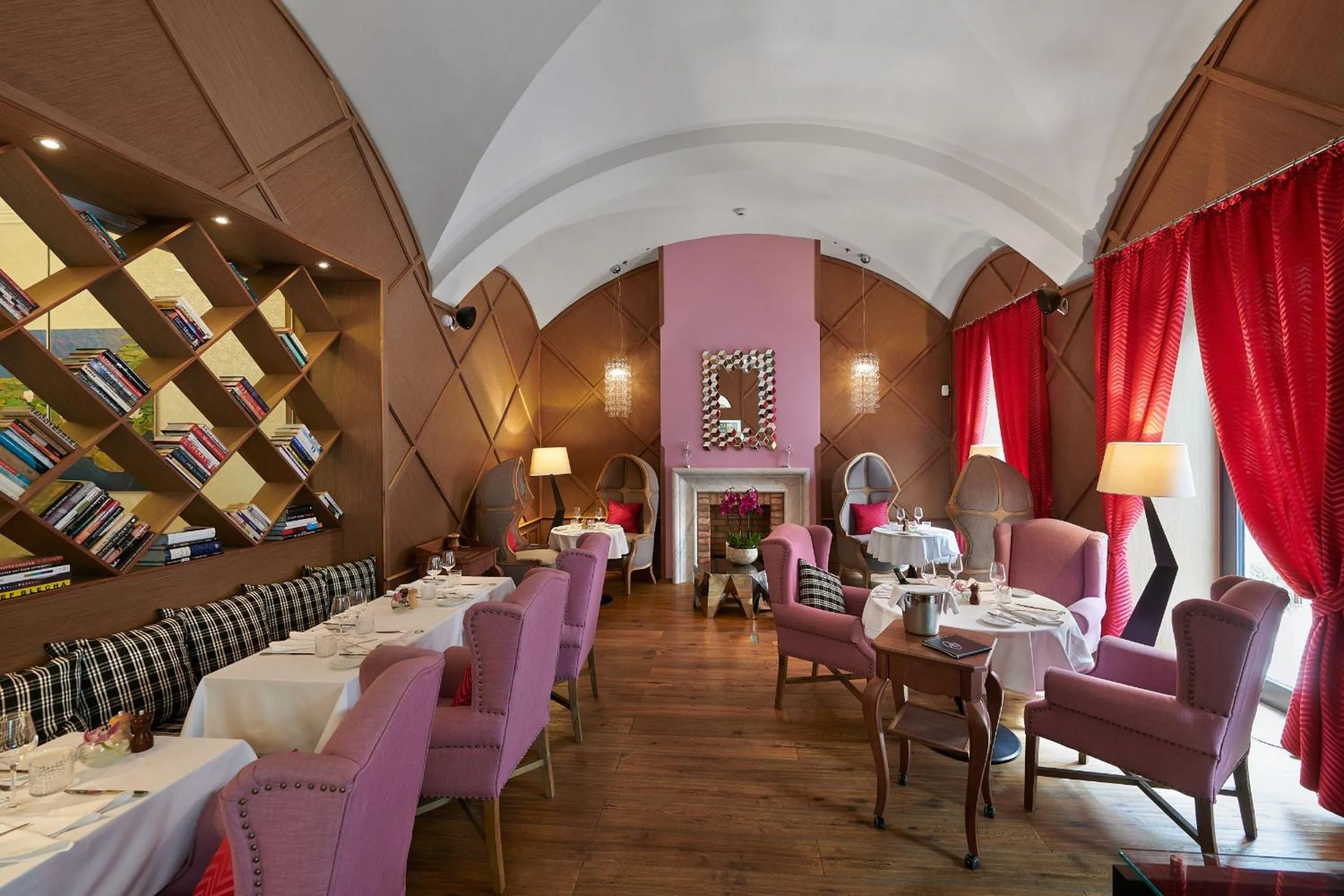 Restaurant/places to eat in Aria Hotel Budapest by Library Hotel Collection