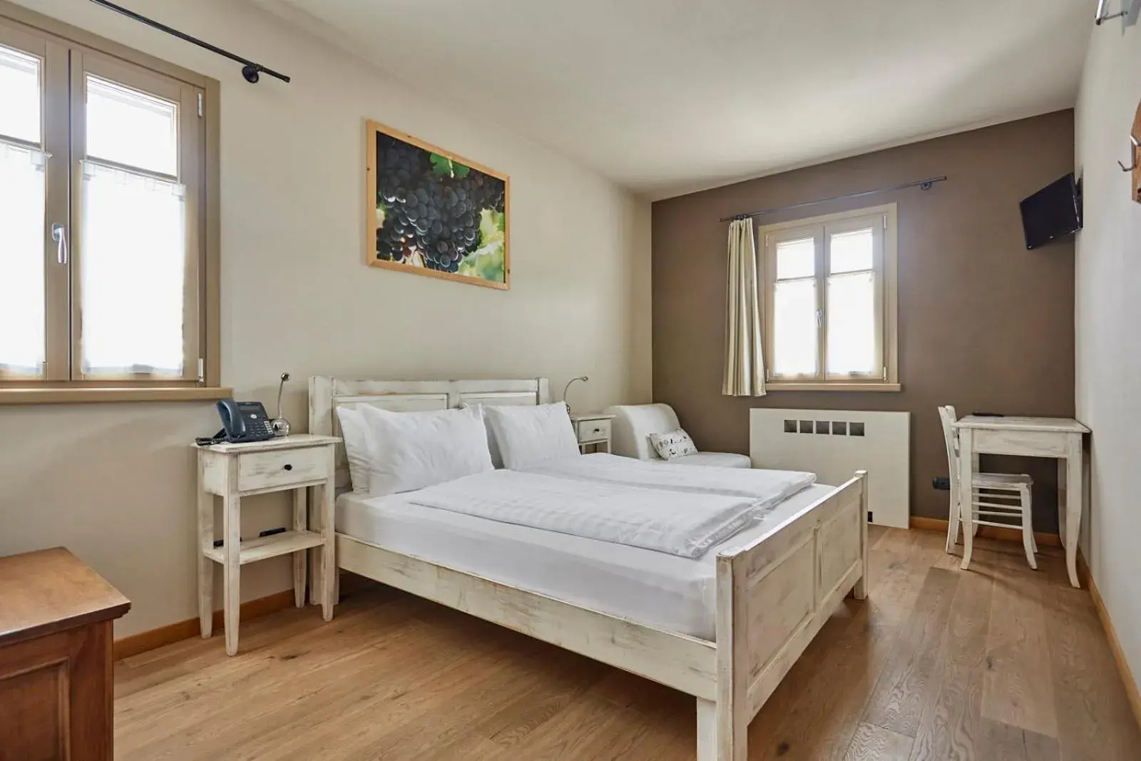 Superior Double Room with Wellness Center Access in Agriturismo Alba Del Borgo Superior Double Room with Wellness Center Access in Agriturismo Alba Del Borgo