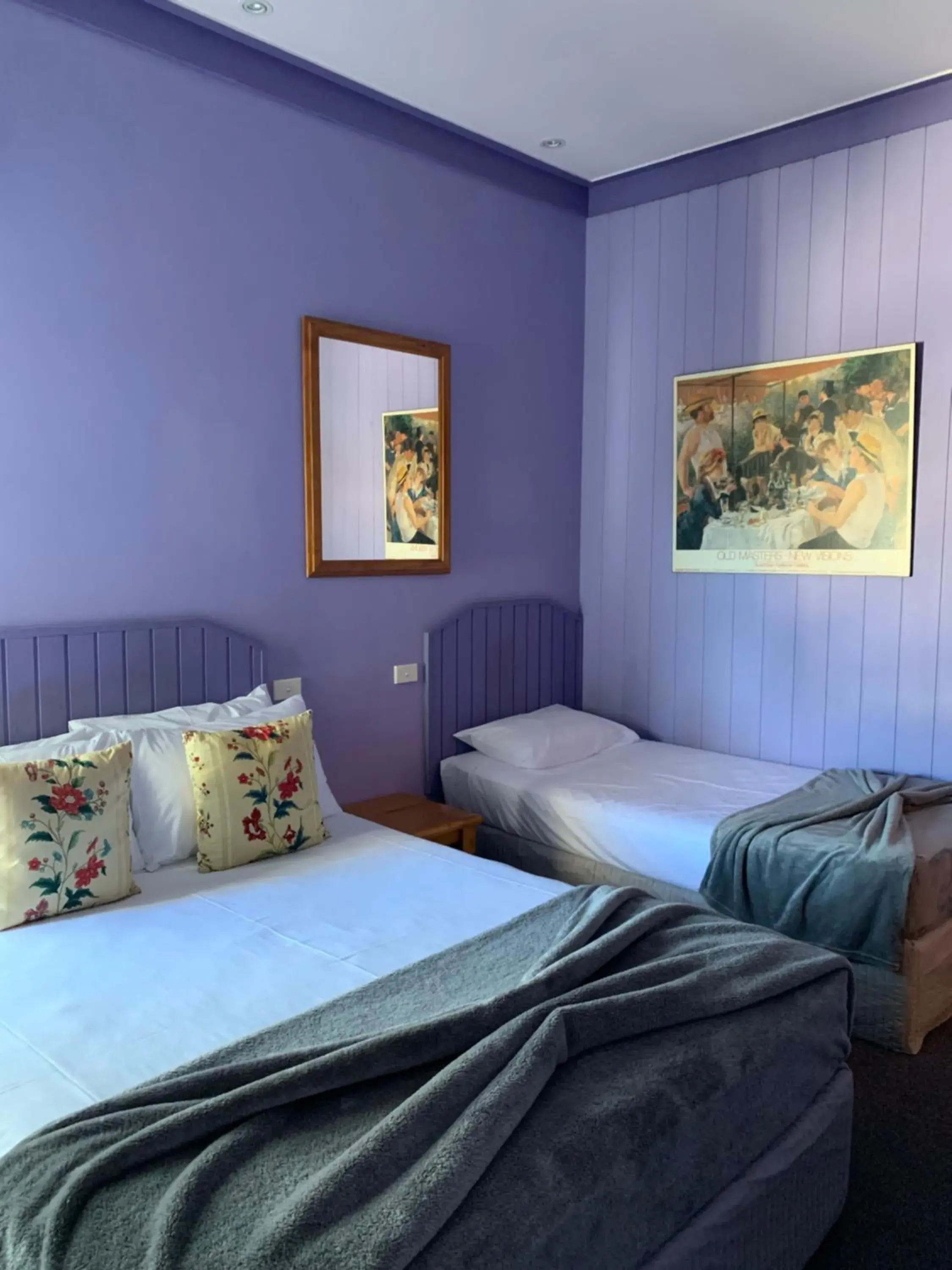 Family Room with Shower in Moruya Monarch Hotel Family Room with Shower in Moruya Monarch Hotel
