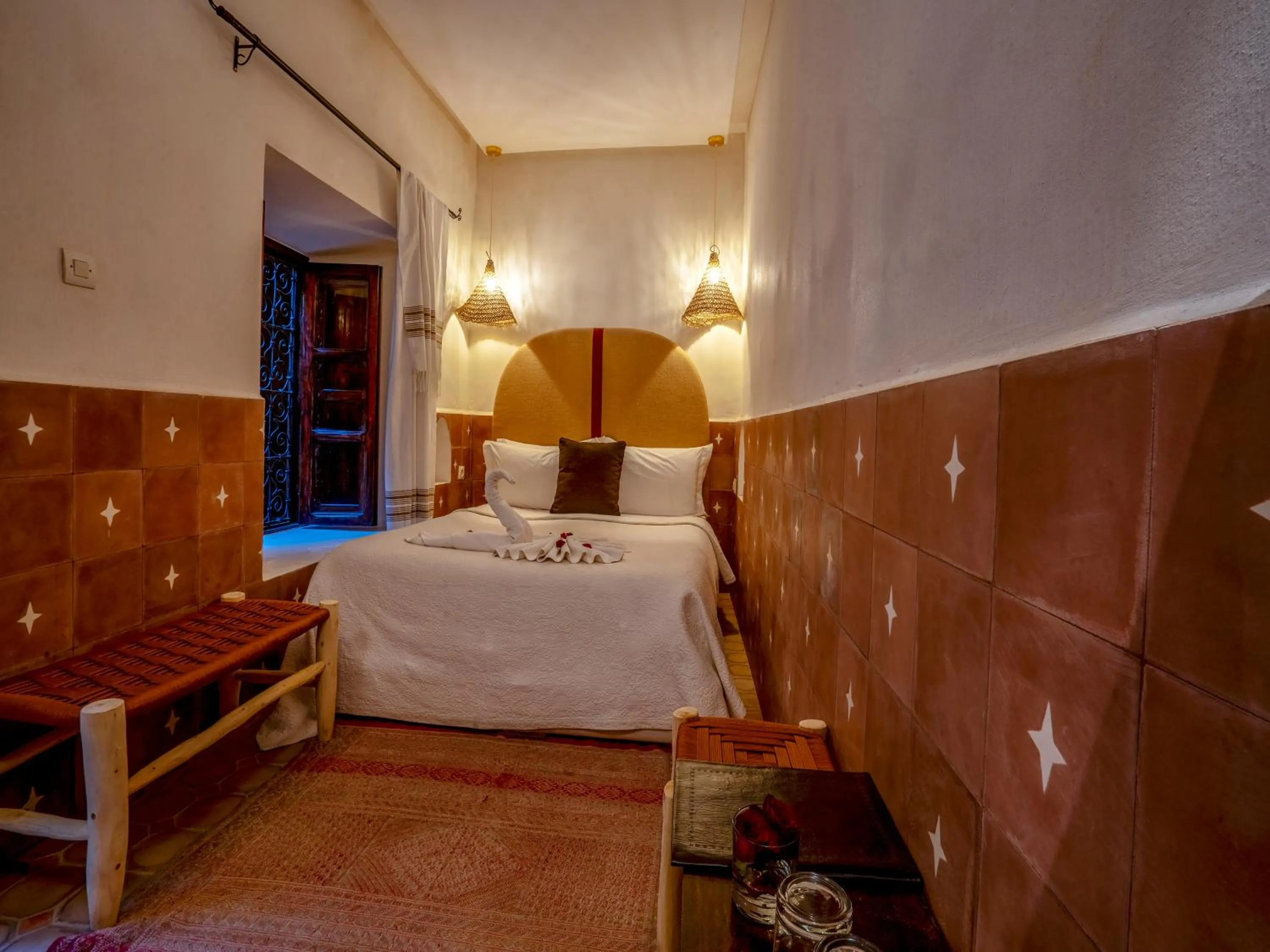 Photo of the whole room, Bed in Riad Maialou & SPA