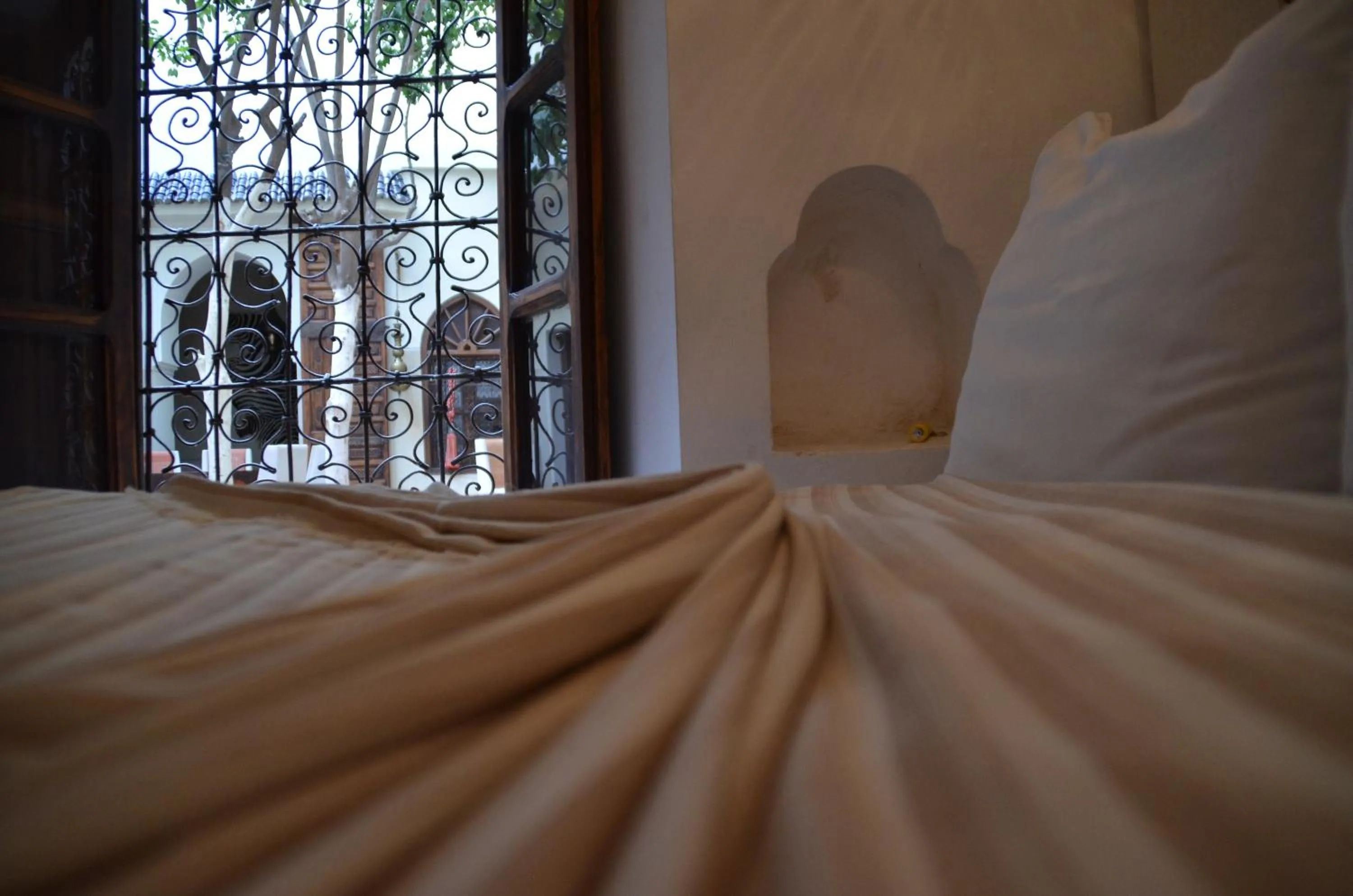 Bedroom, Bed in Riad Maialou & SPA