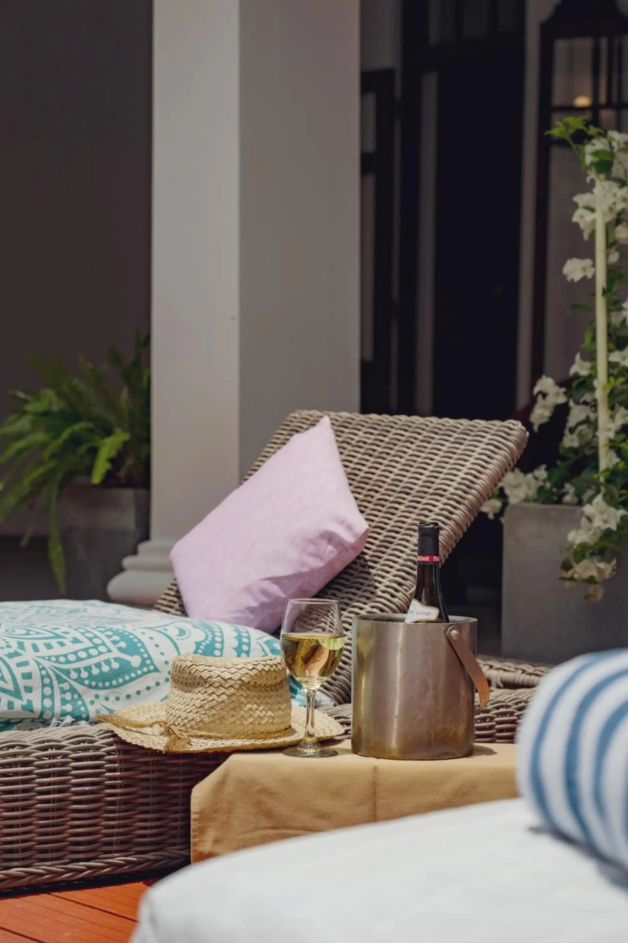 Swimming pool in La Maison de Colombo Swimming pool in La Maison de Colombo