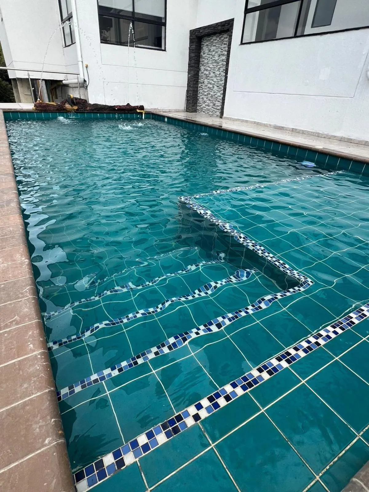 Pool view in Hotel Golden Hills Manizales