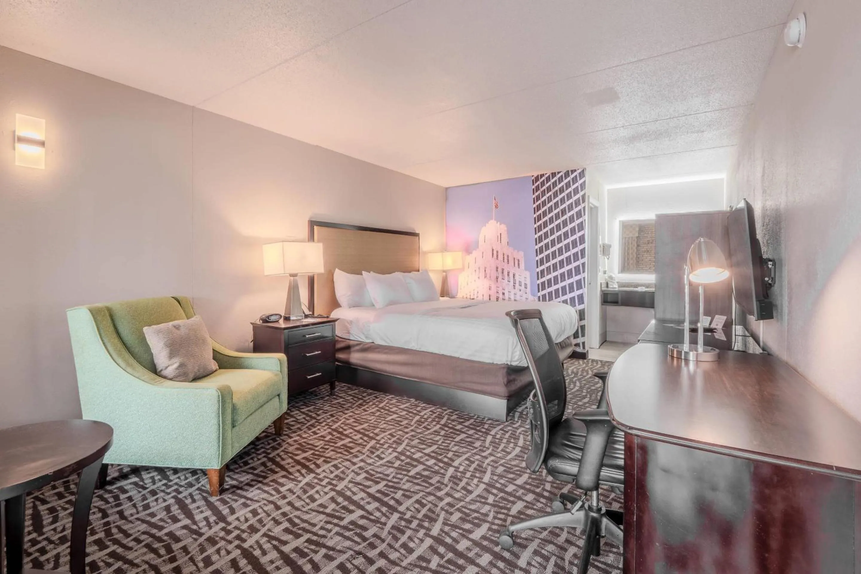 Bedroom, Bed in Clarion Pointe Winston - Salem Downtown