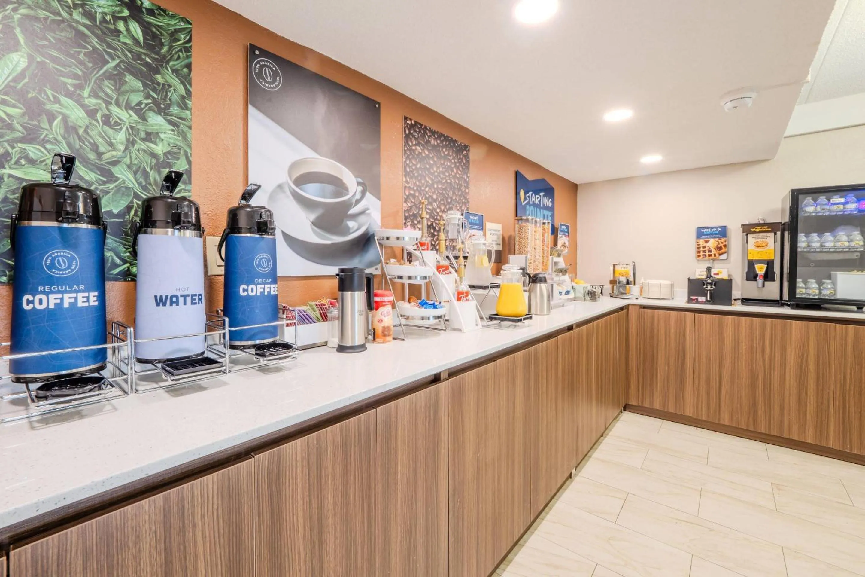 Breakfast in Clarion Pointe Winston - Salem Downtown