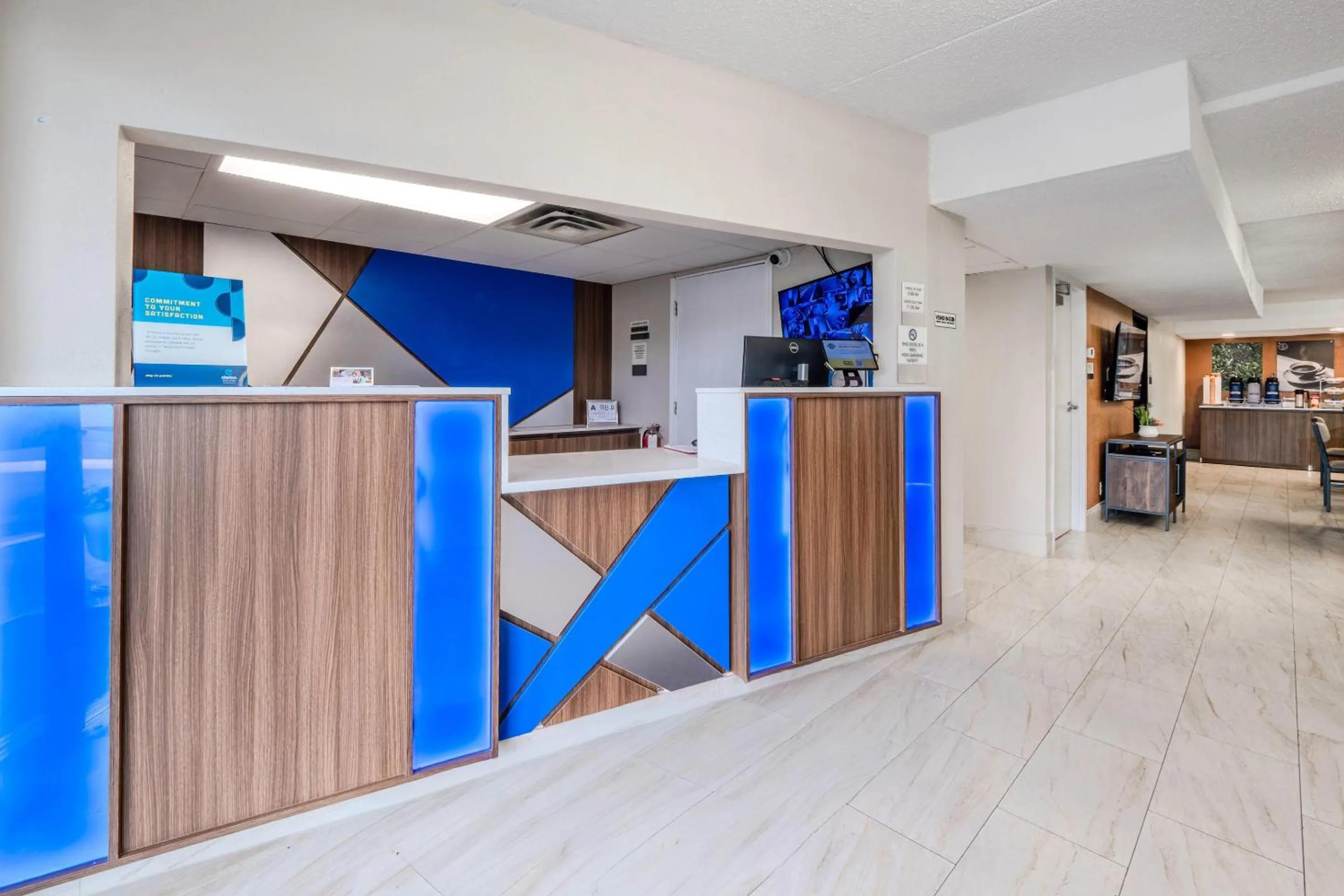 Lobby or reception in Clarion Pointe Winston - Salem Downtown