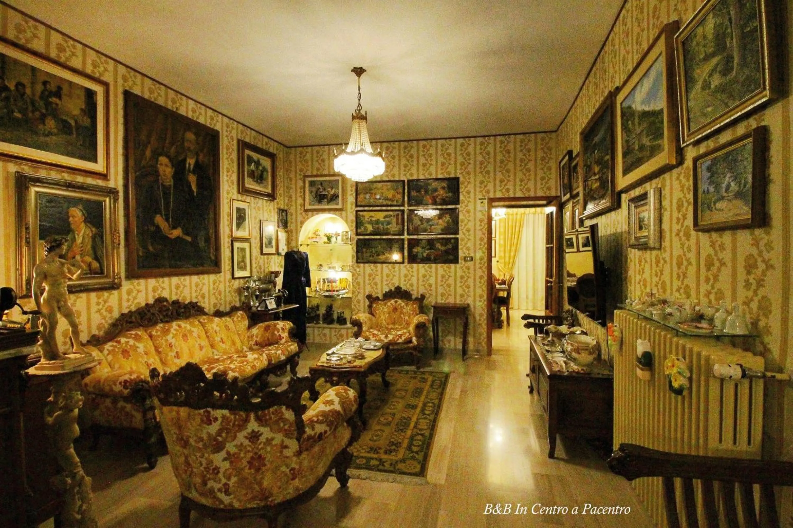 Living room in B&B In Centro a Pacentro