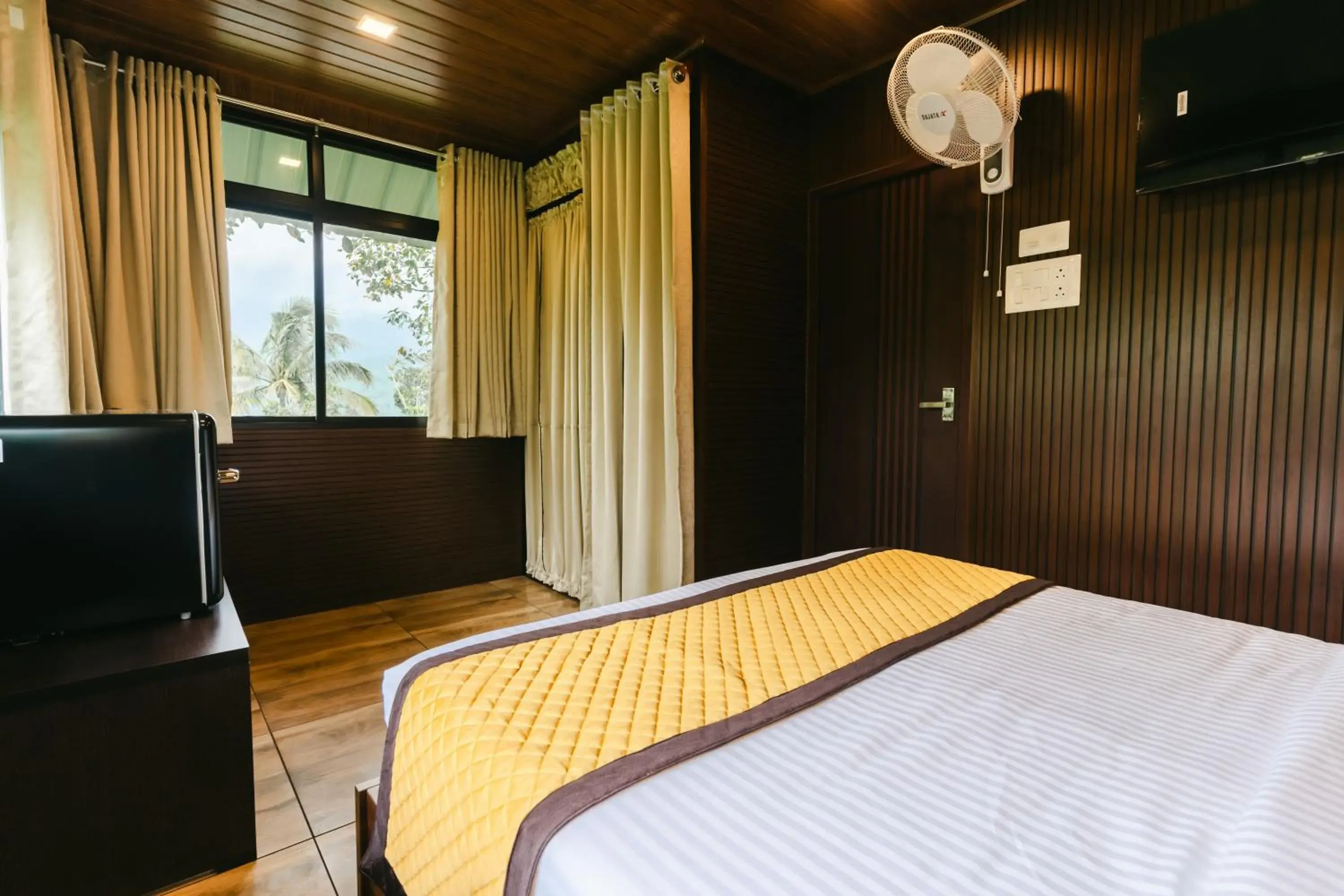 Bedroom, Bed in Swag Vista Resort Bedroom, Bed in Swag Vista Resort