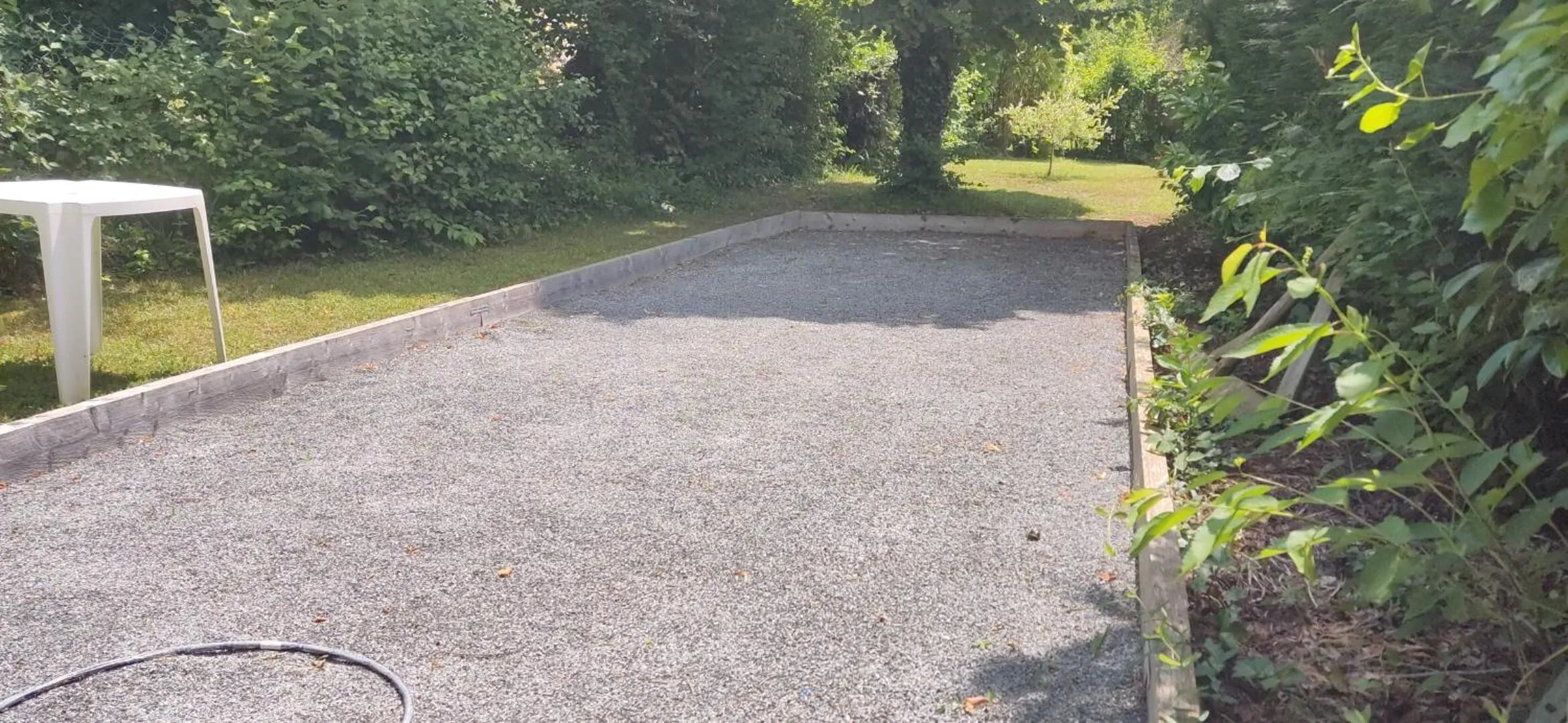 Property building in Chez Isa et Dens