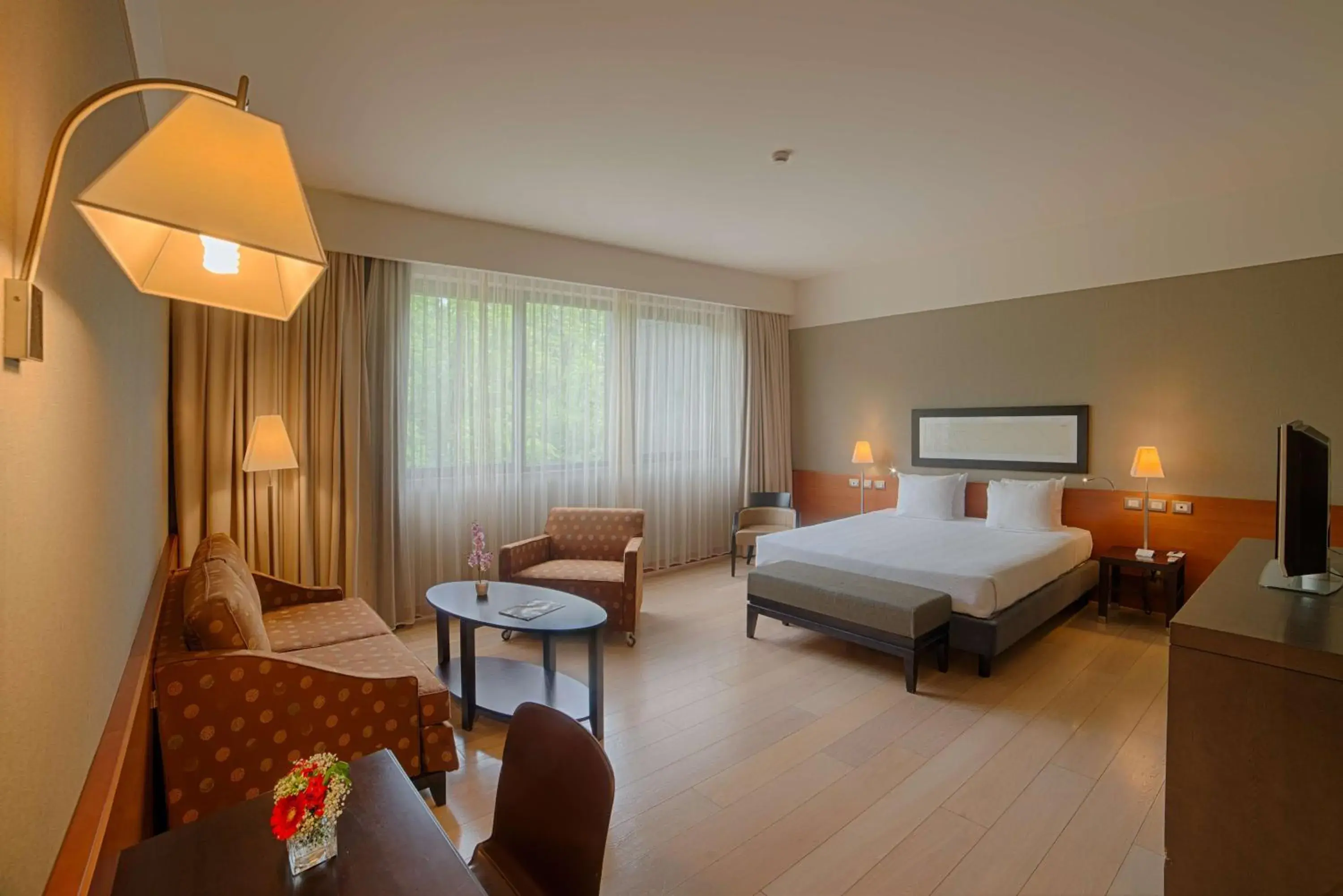 Photo of the whole room, Bed in NH Linate Photo of the whole room, Bed in NH Linate