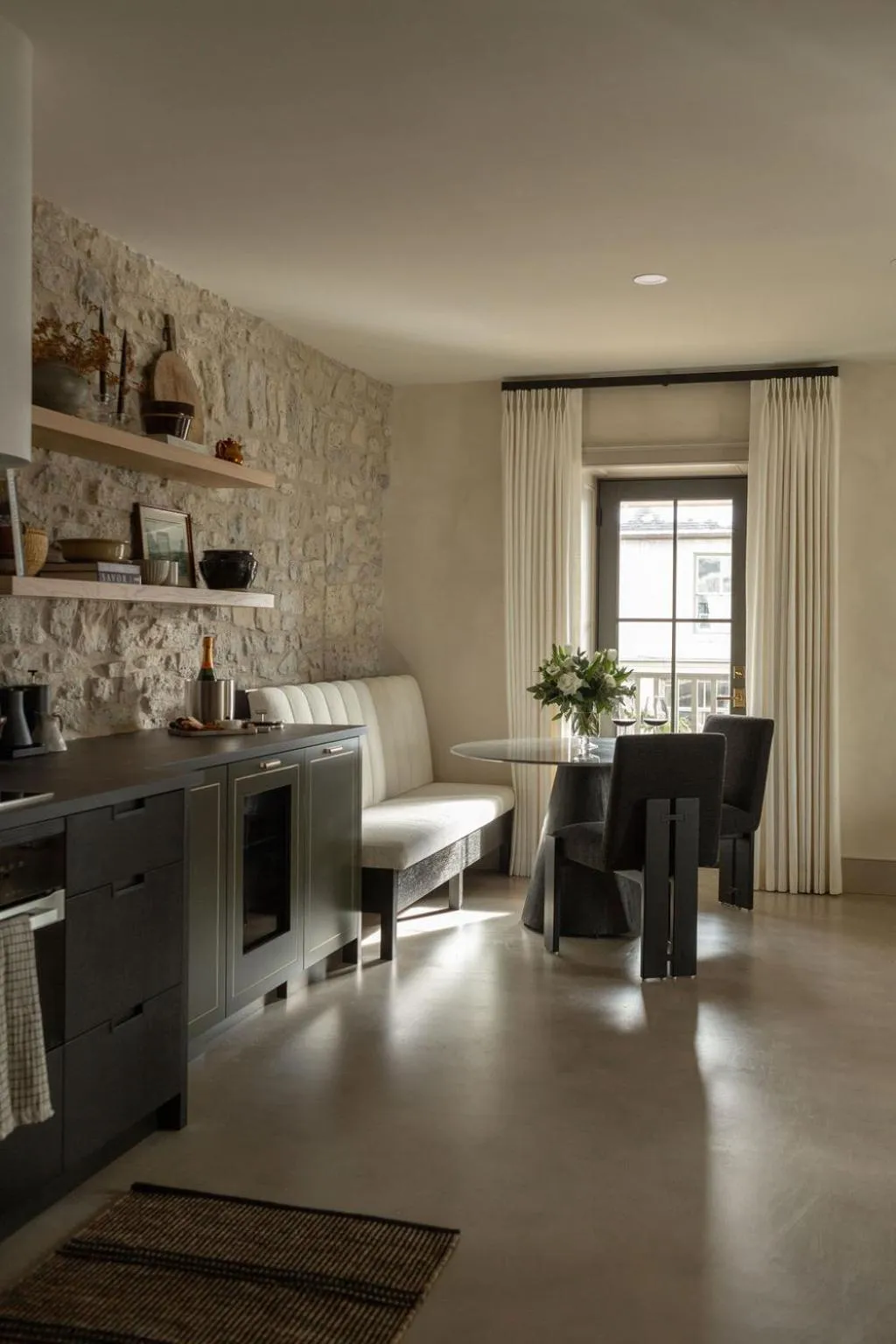 Dining area in Kat Florence Hotels