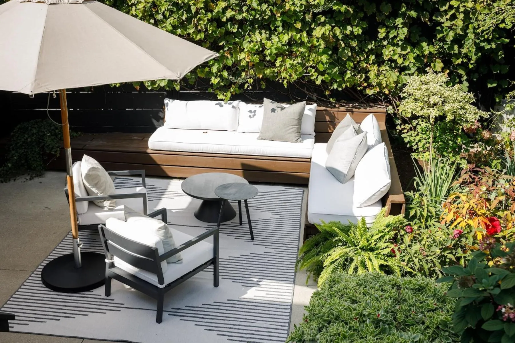 Patio in Kat Florence Hotels