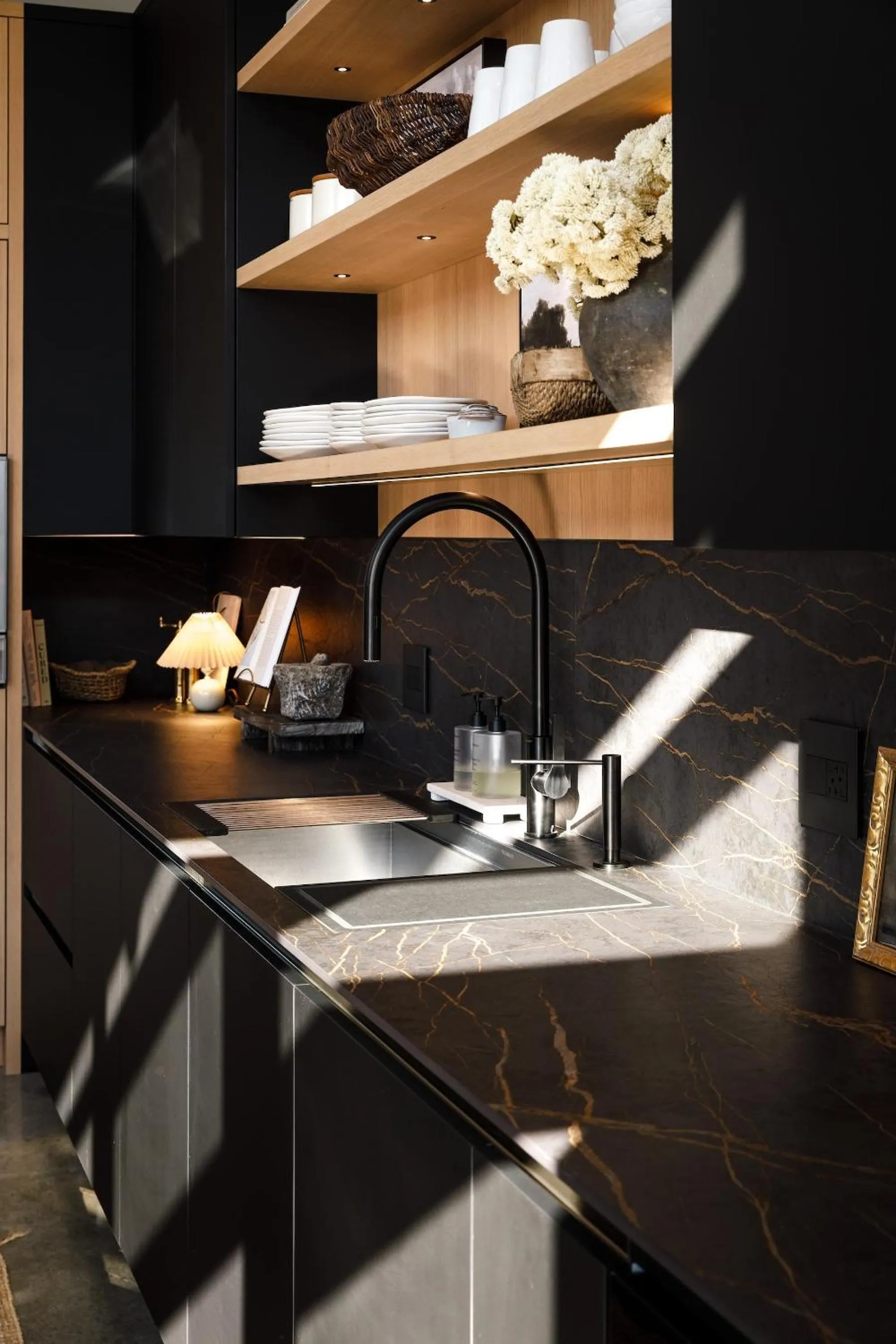 Kitchen or kitchenette in Kat Florence Hotels