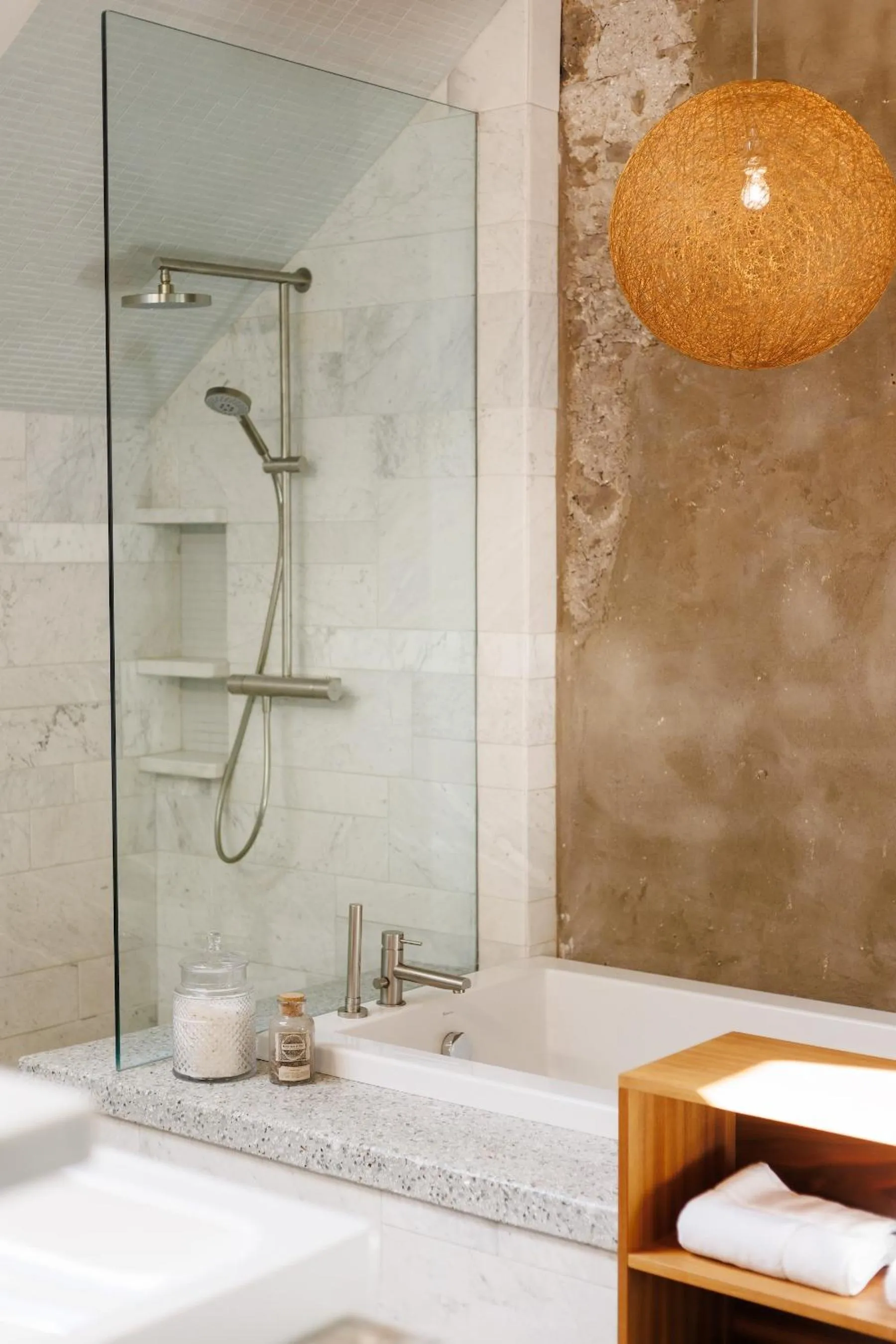 Shower in Kat Florence Hotels