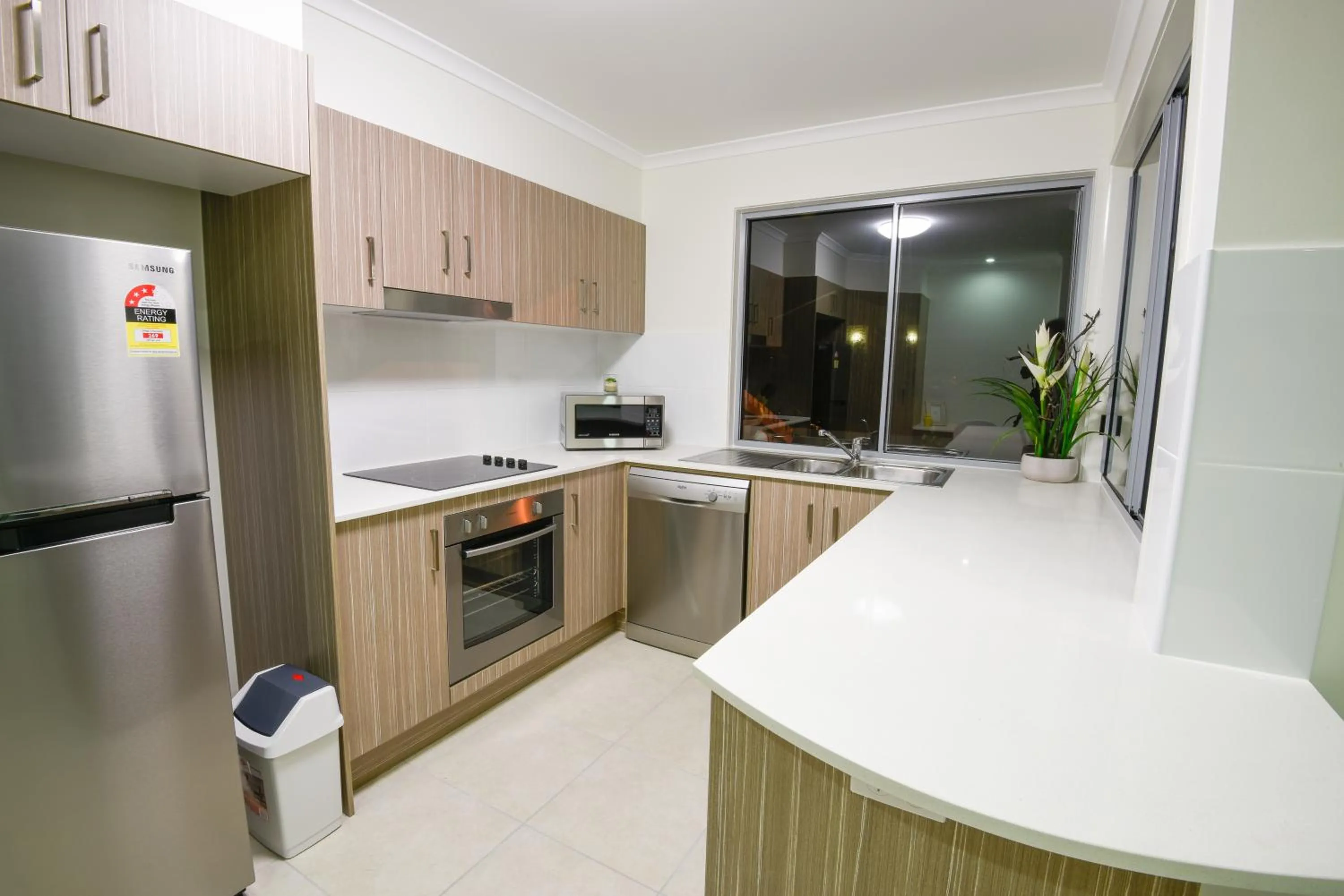 Kitchen or kitchenette in Direct Collective - Breeze on Brightwater
